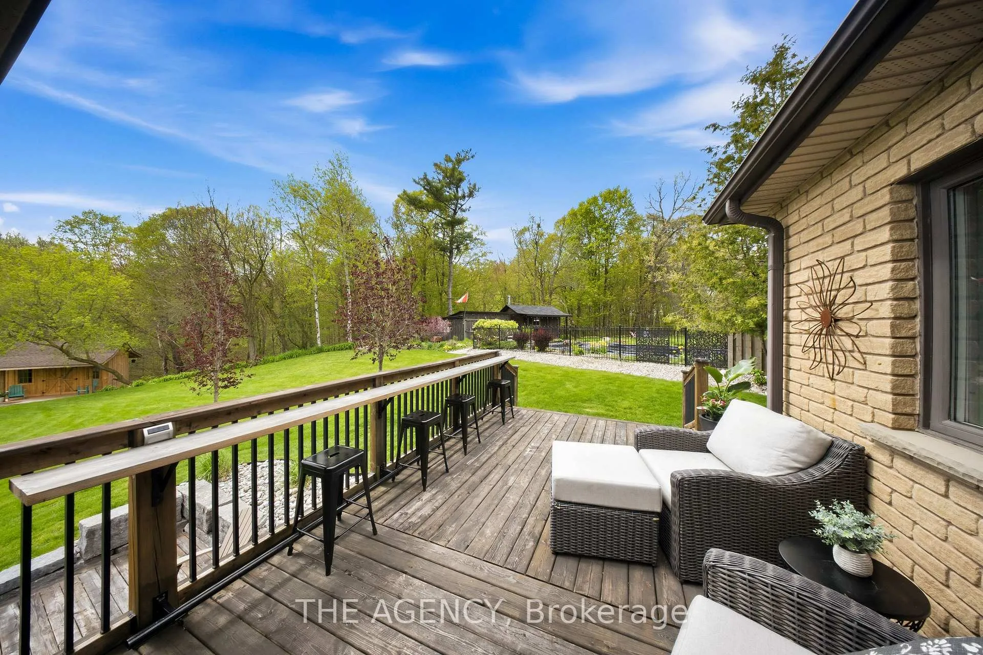 Photo 21 of 1 McDonald Place, Brant, South Dumfries — HOMEH