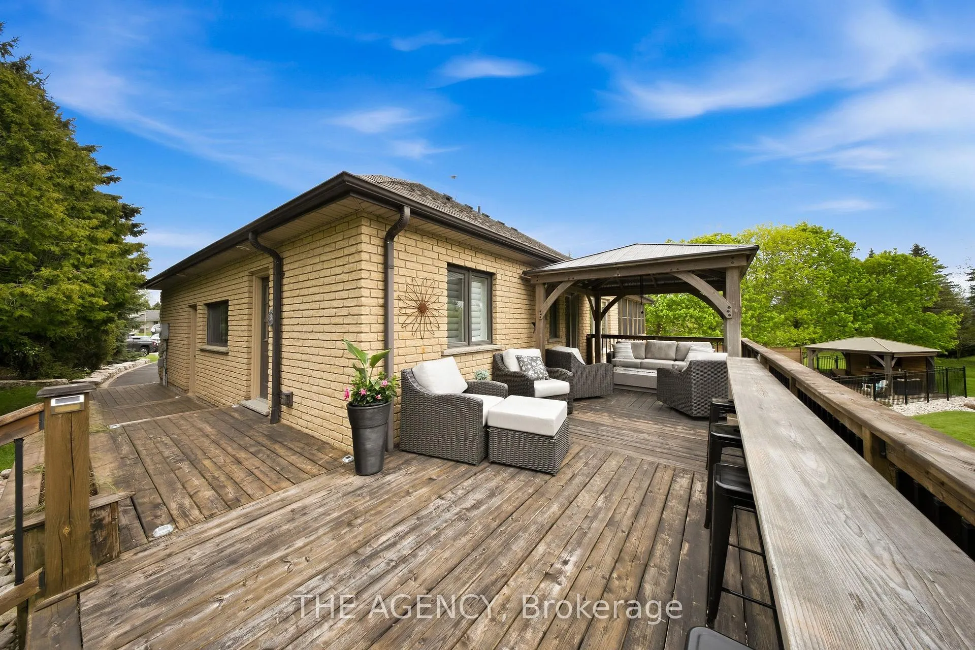 Photo 22 of 1 McDonald Place, Brant, South Dumfries — HOMEH