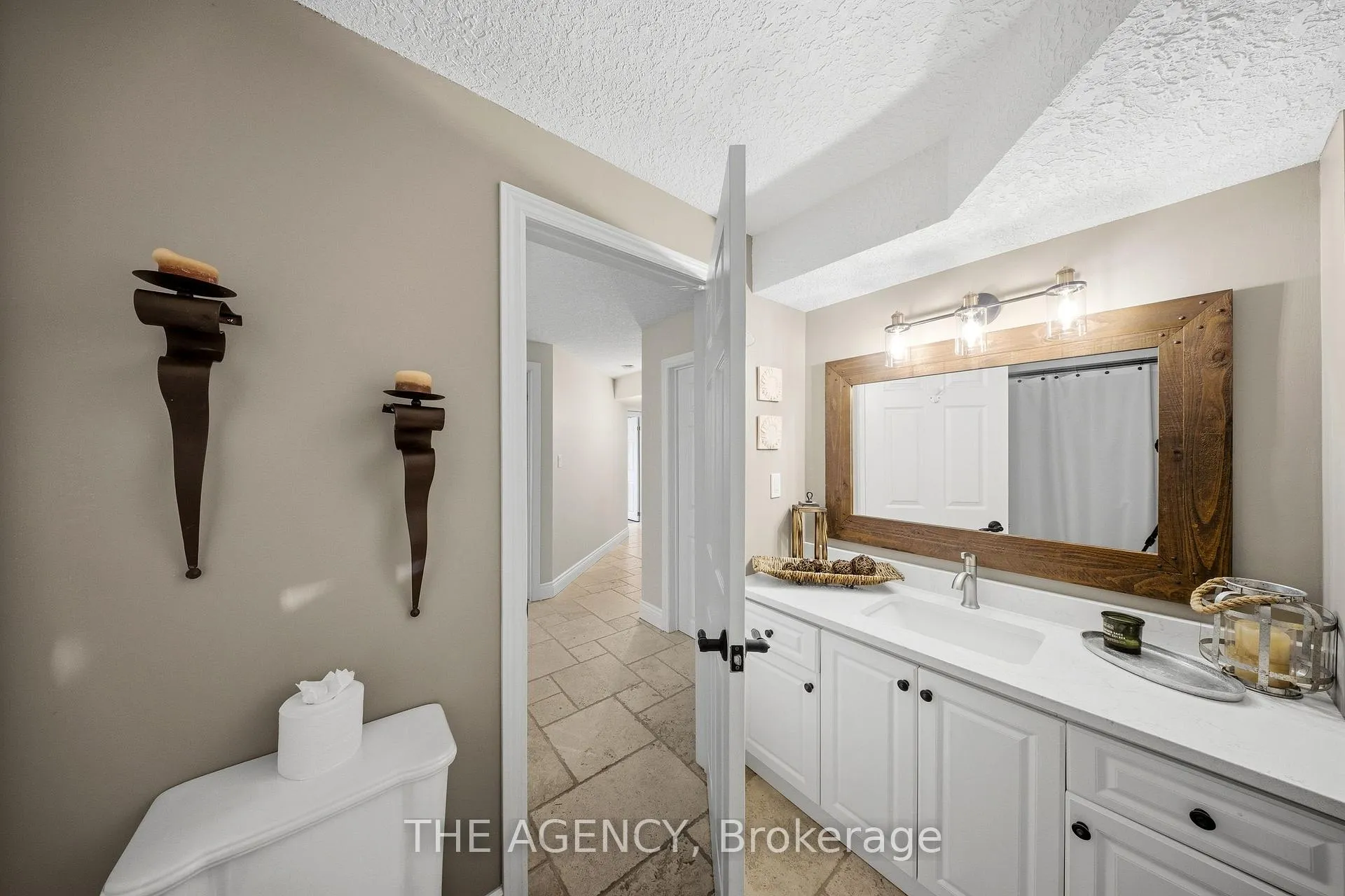 Photo 25 of 1 McDonald Place, Brant, South Dumfries — HOMEH