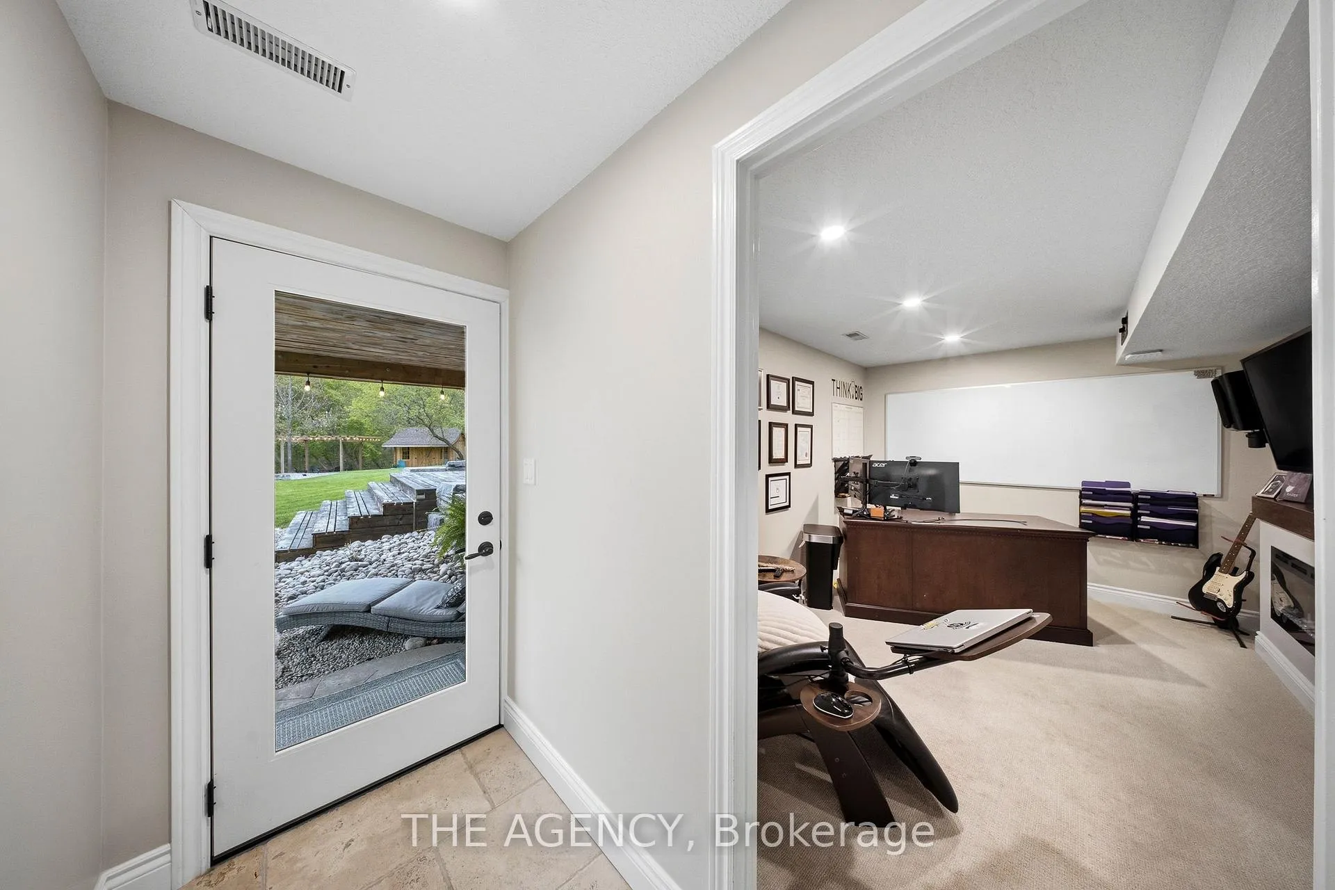Photo 29 of 1 McDonald Place, Brant, South Dumfries — HOMEH