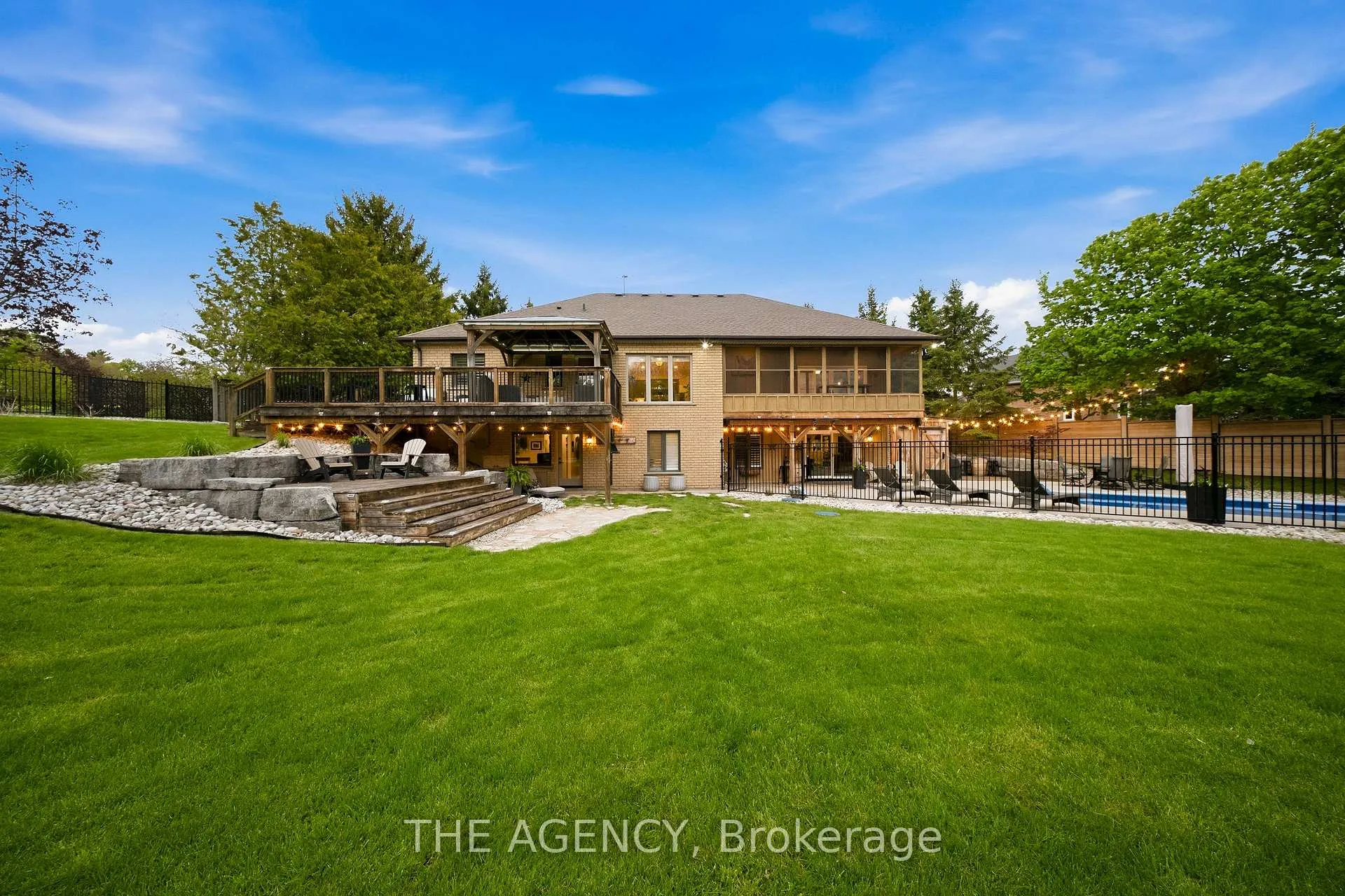 Photo 36 of 1 McDonald Place, Brant, South Dumfries — HOMEH