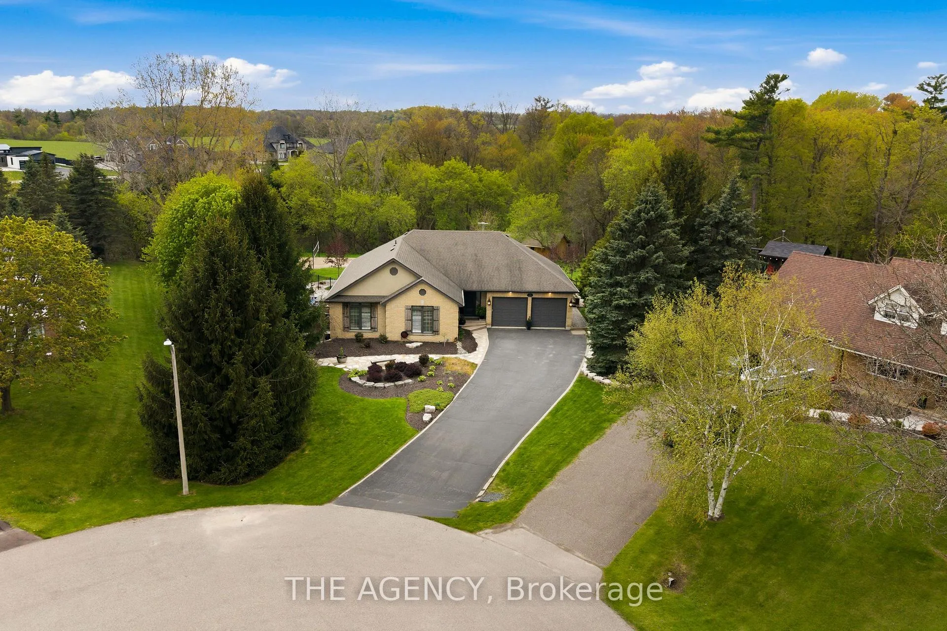 Photo 42 of 1 McDonald Place, Brant, South Dumfries — HOMEH