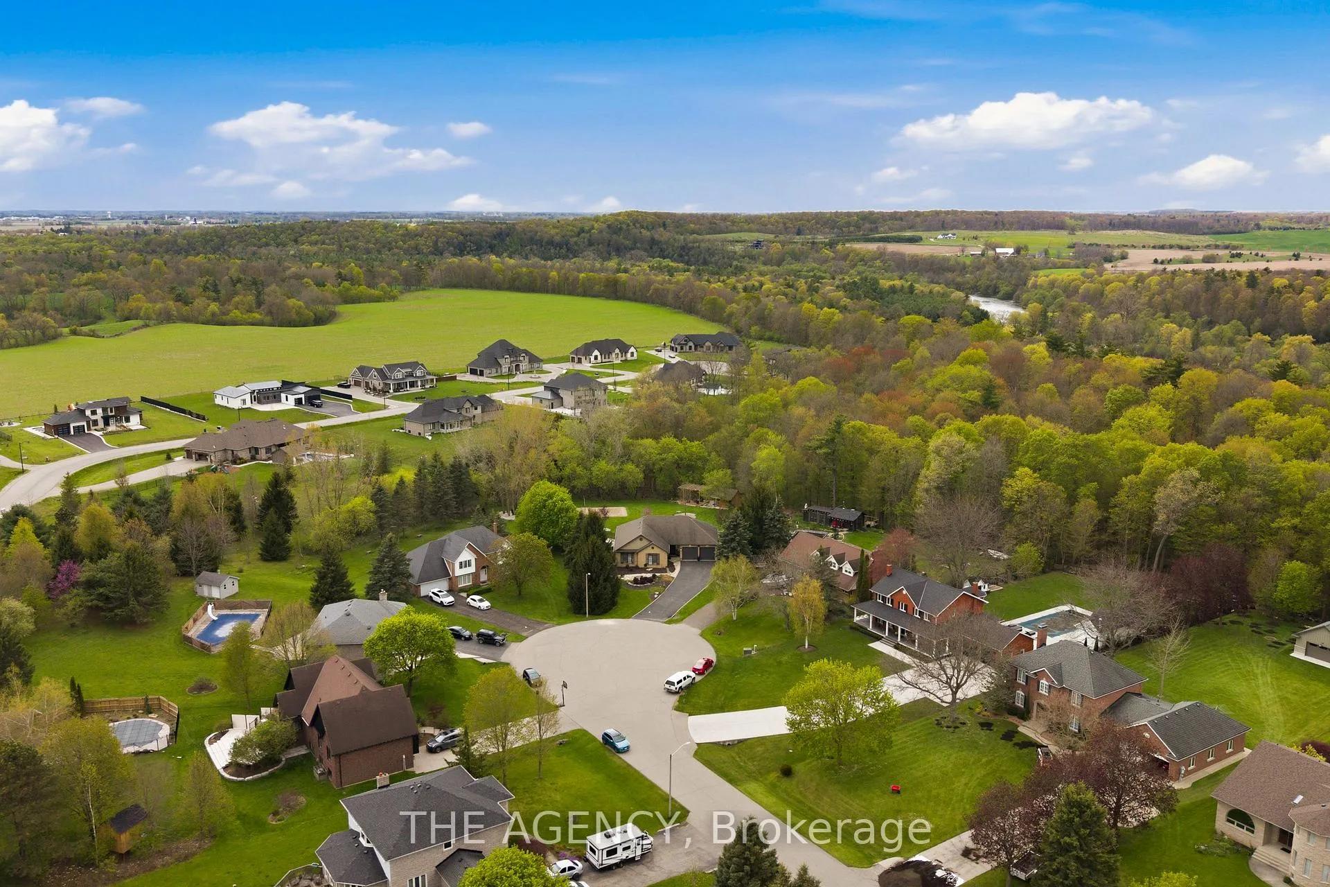Photo 43 of 1 McDonald Place, Brant, South Dumfries — HOMEH