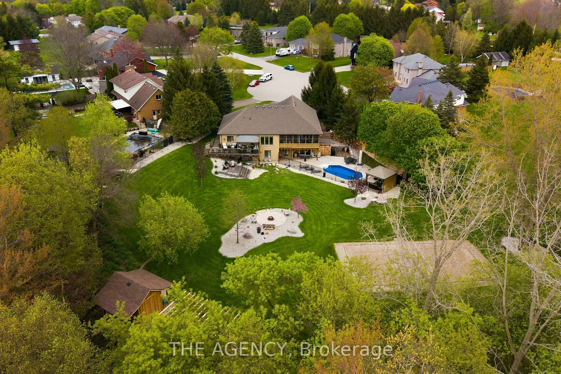 Photo 44 of 1 McDonald Place, Brant, South Dumfries — HOMEH