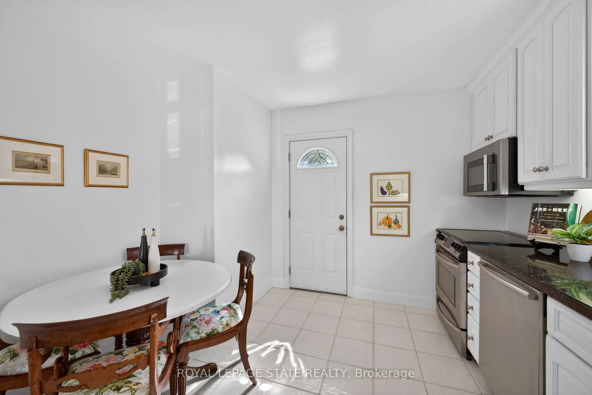 Photo 13 of 62 Uplands Avenue, Hamilton, Westdale — HOMEH