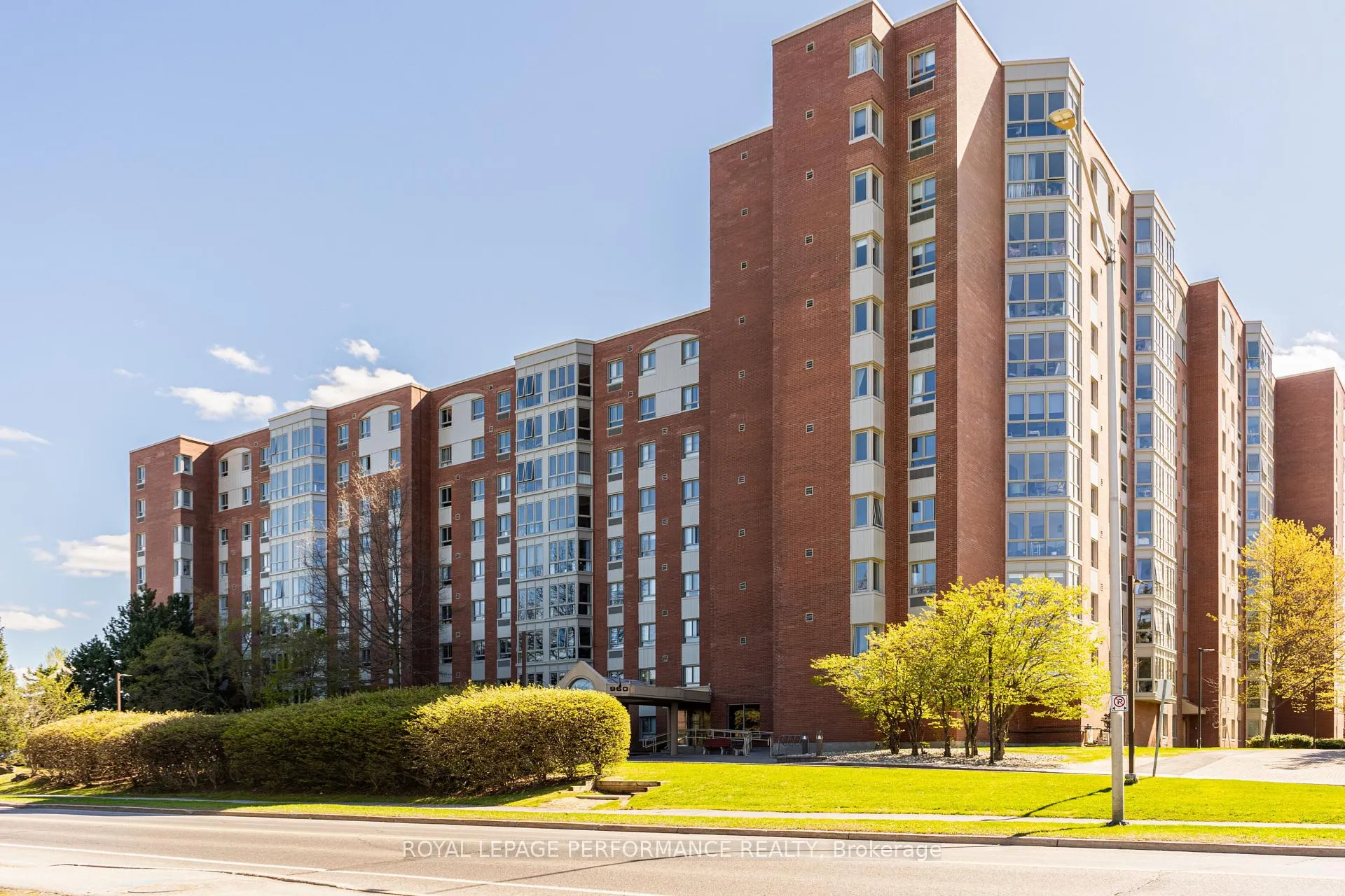 Photo 1 of Unit 819, 960 Teron Road, Ottawa, Kanata - Beaverbrook — HOMEH
