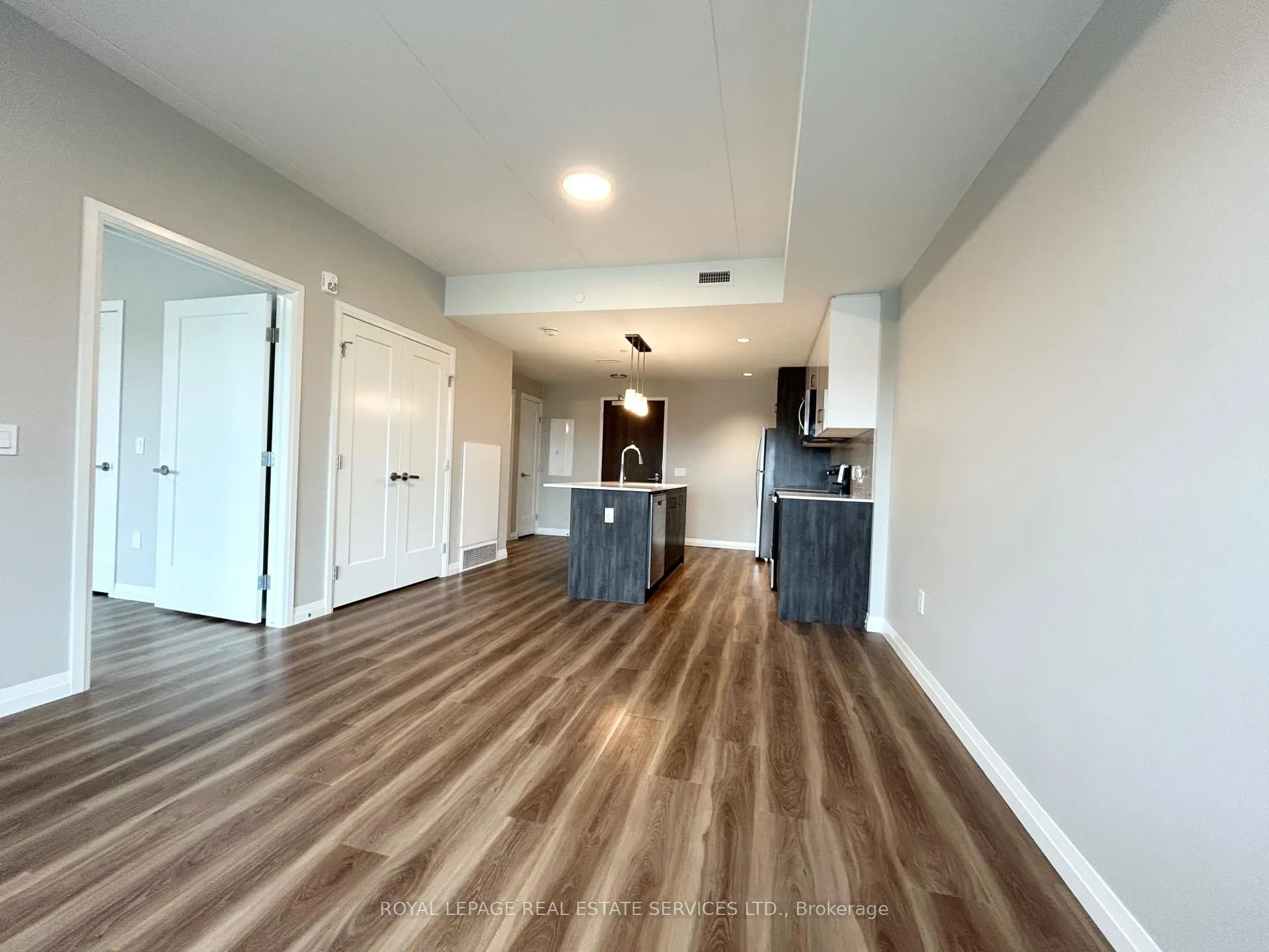 Photo 5 of Unit 304, 28 Westhill Drive, Waterloo — HOMEH