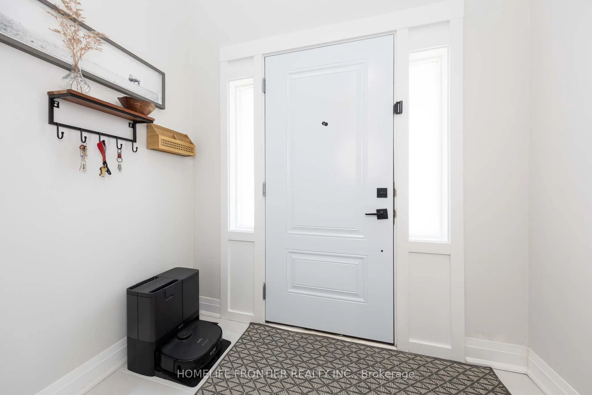 Photo 3 of 286 Helen Avenue, Markham, Village Green-South Unionville — HOMEH