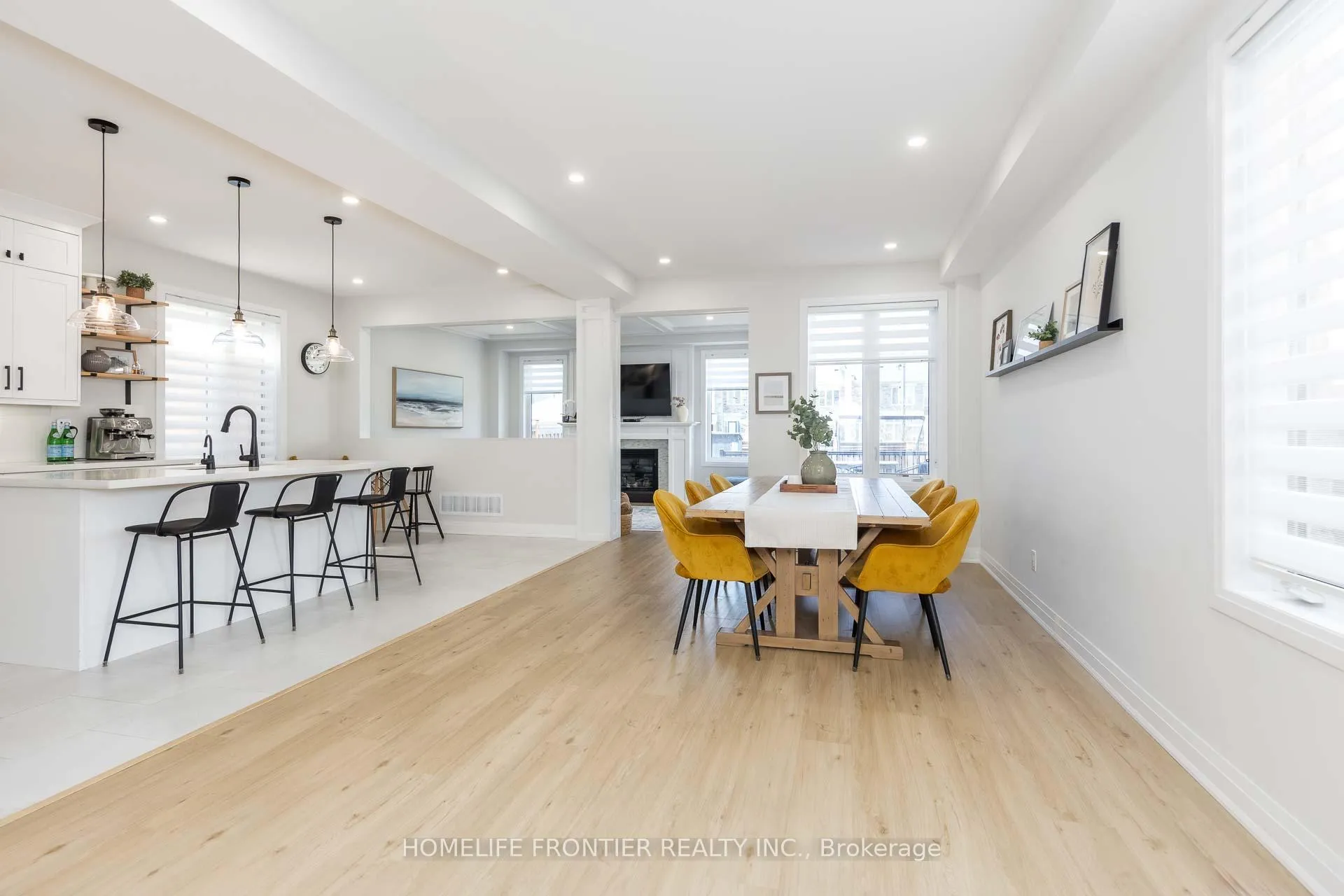 Photo 6 of 286 Helen Avenue, Markham, Village Green-South Unionville — HOMEH
