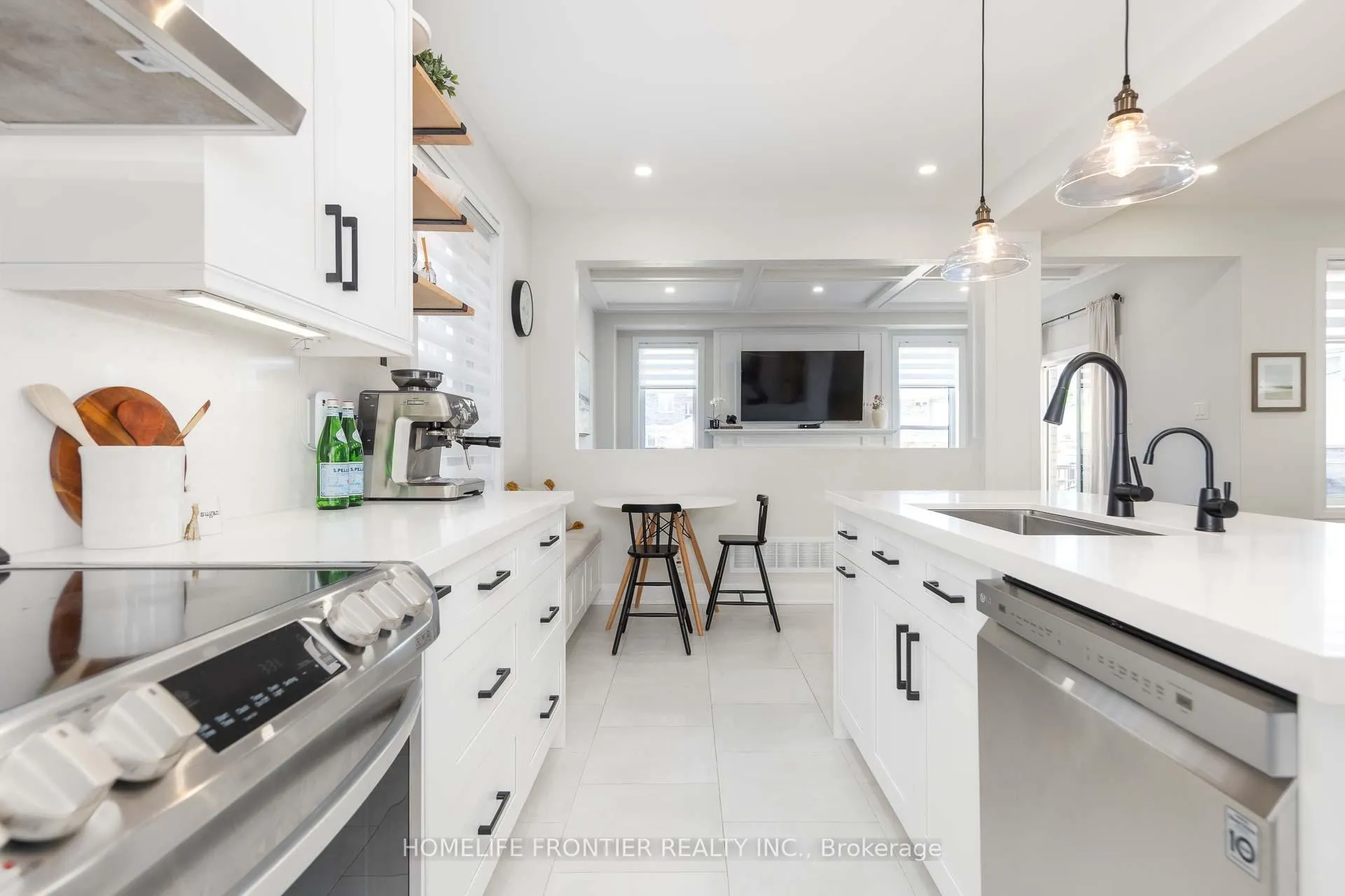 Photo 12 of 286 Helen Avenue, Markham, Village Green-South Unionville — HOMEH