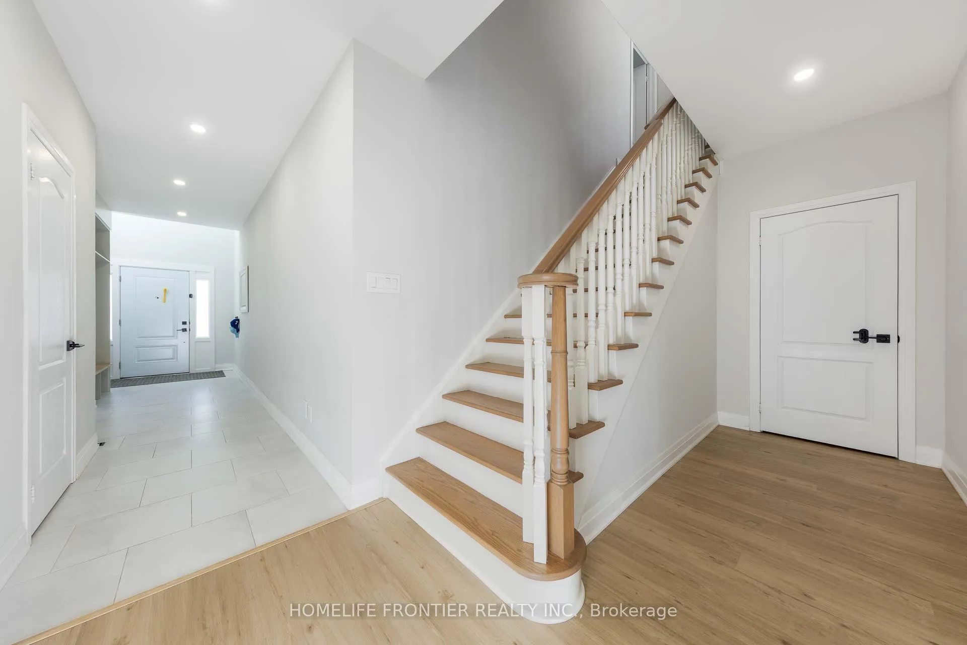 Photo 18 of 286 Helen Avenue, Markham, Village Green-South Unionville — HOMEH