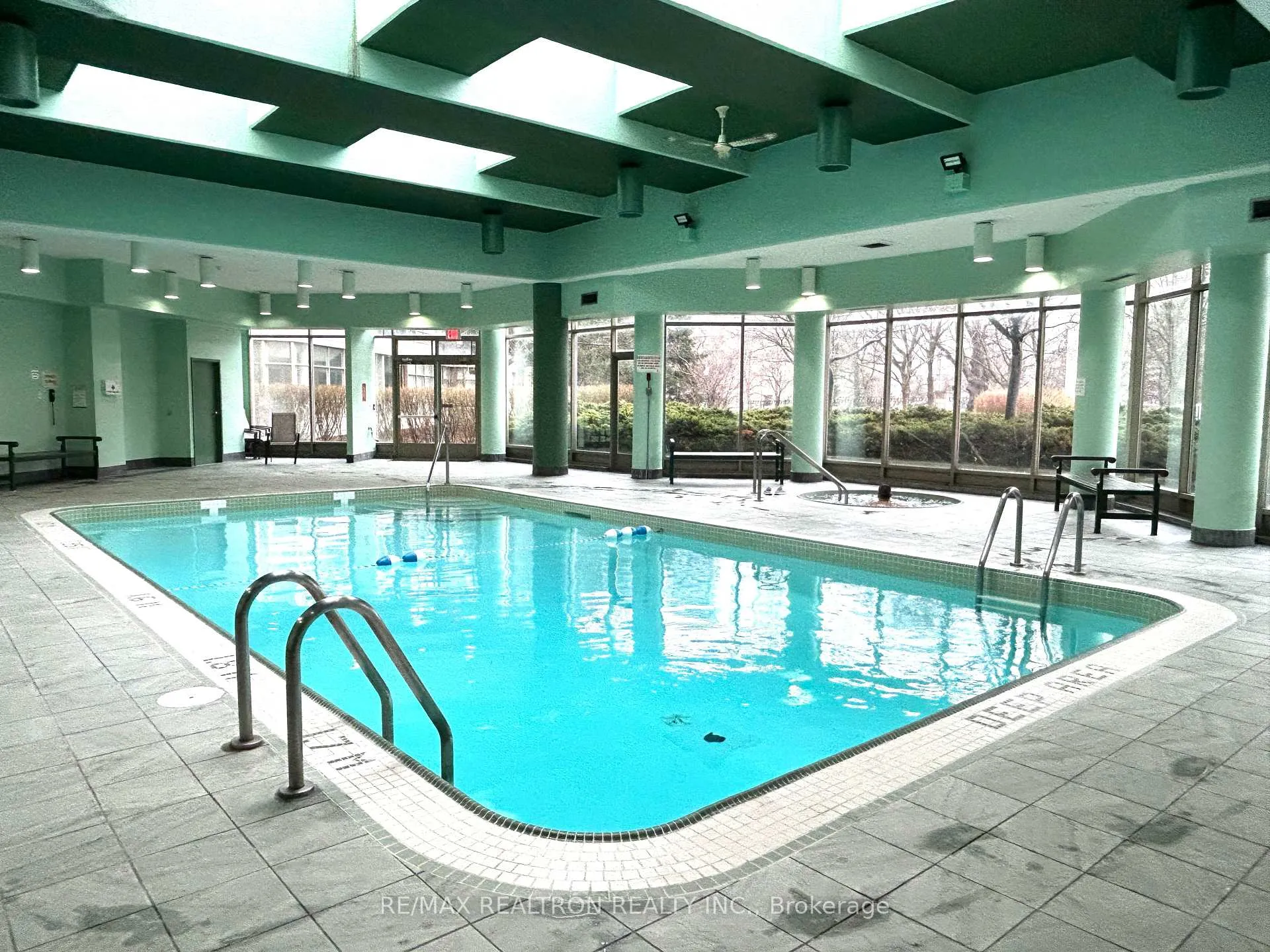 Photo 21 of Unit 502, 7 Townsgate Drive, Vaughan, Crestwood-Springfarm-Yorkhill — HOMEH