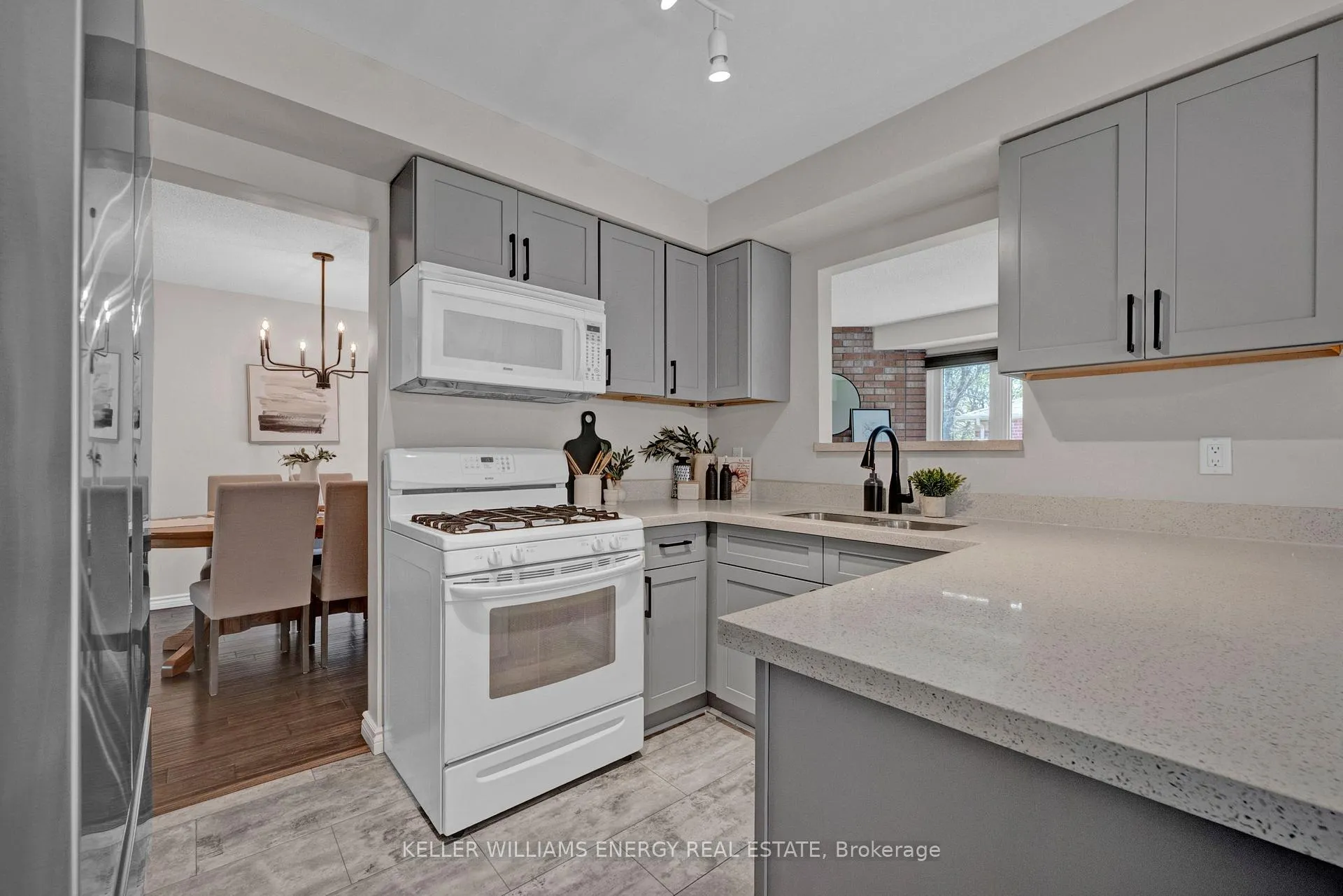 Photo 21 of 6 McAuliffe Street, Clarington, Newcastle — HOMEH