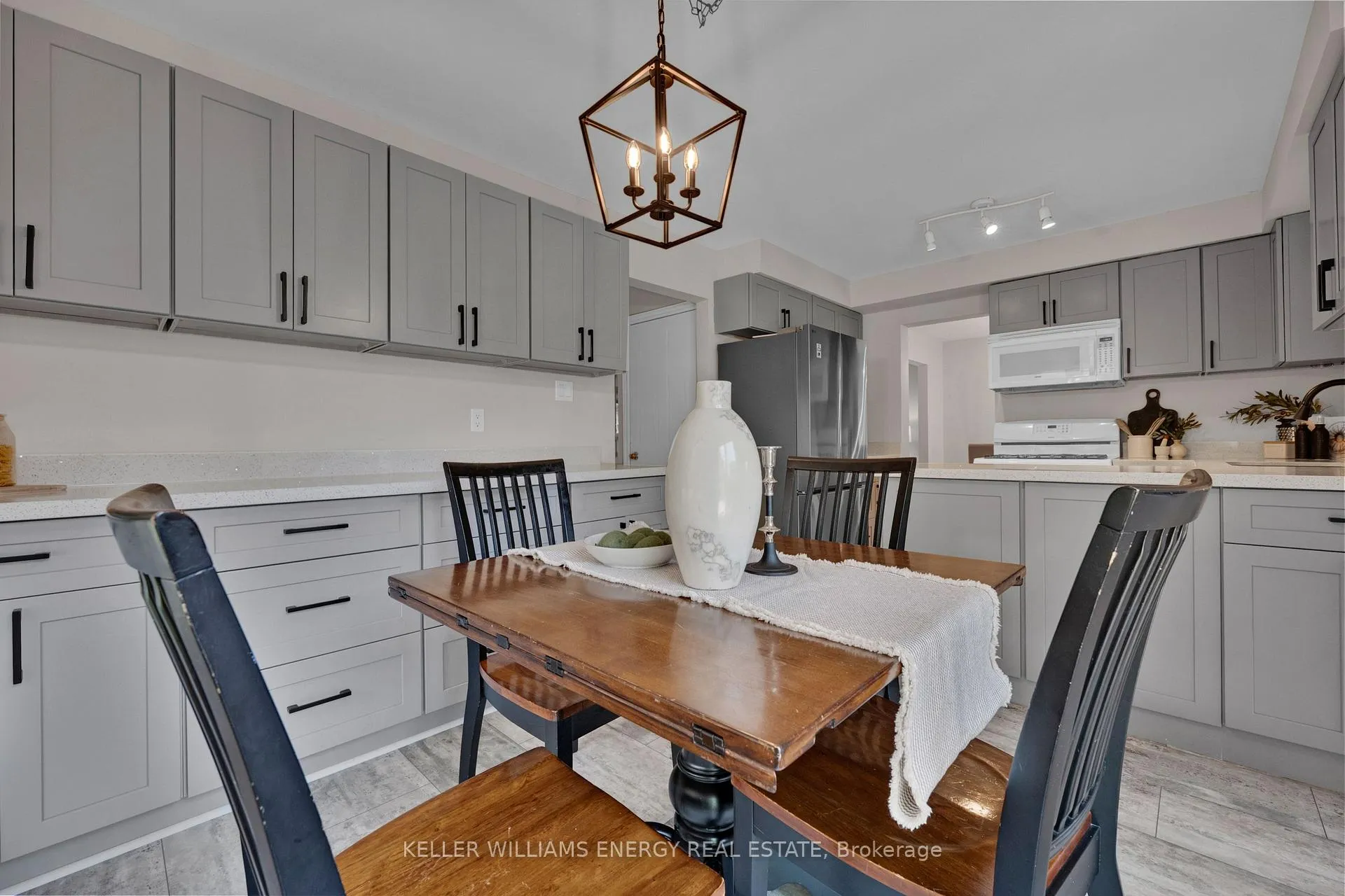 Photo 23 of 6 McAuliffe Street, Clarington, Newcastle — HOMEH