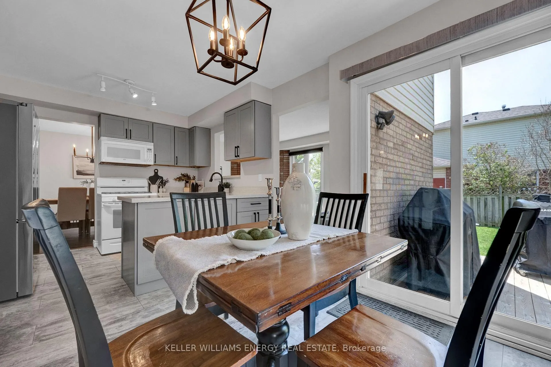 Photo 24 of 6 McAuliffe Street, Clarington, Newcastle — HOMEH