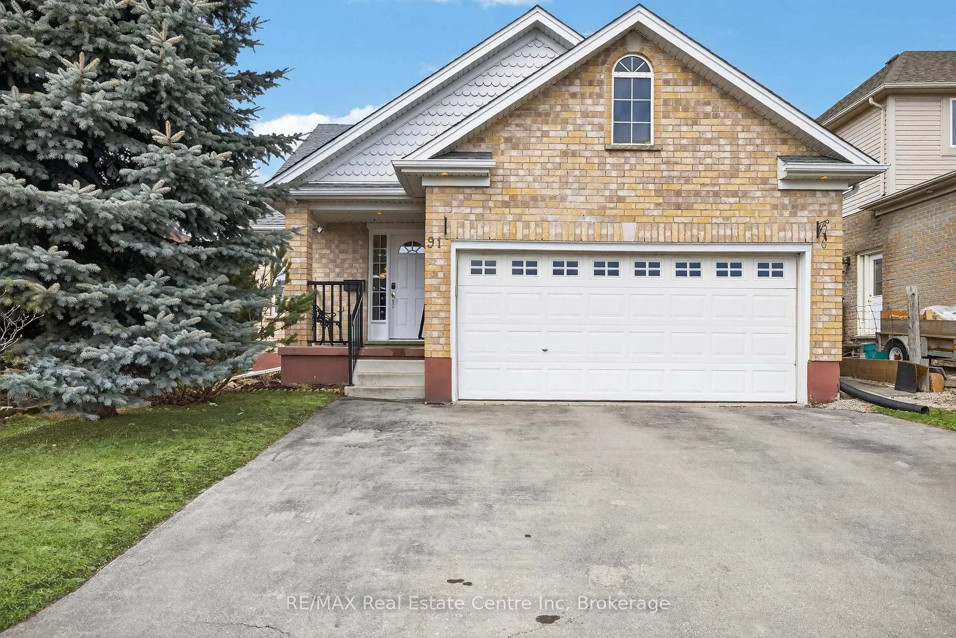 Photo 5 of 91 Flaherty Drive, Guelph, Willow West/Sugarbush/West Acres — HOMEH