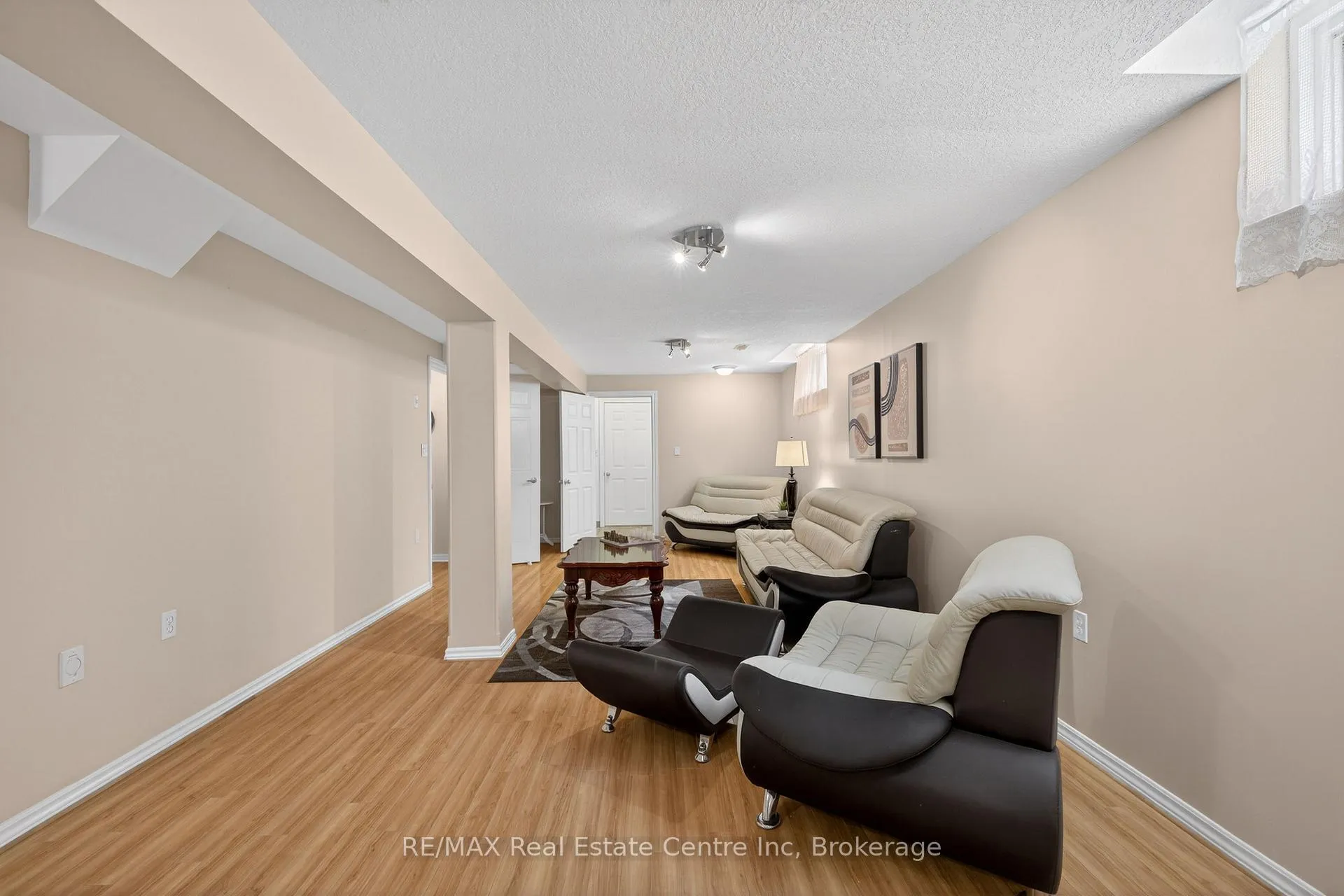 Photo 23 of 91 Flaherty Drive, Guelph, Willow West/Sugarbush/West Acres — HOMEH