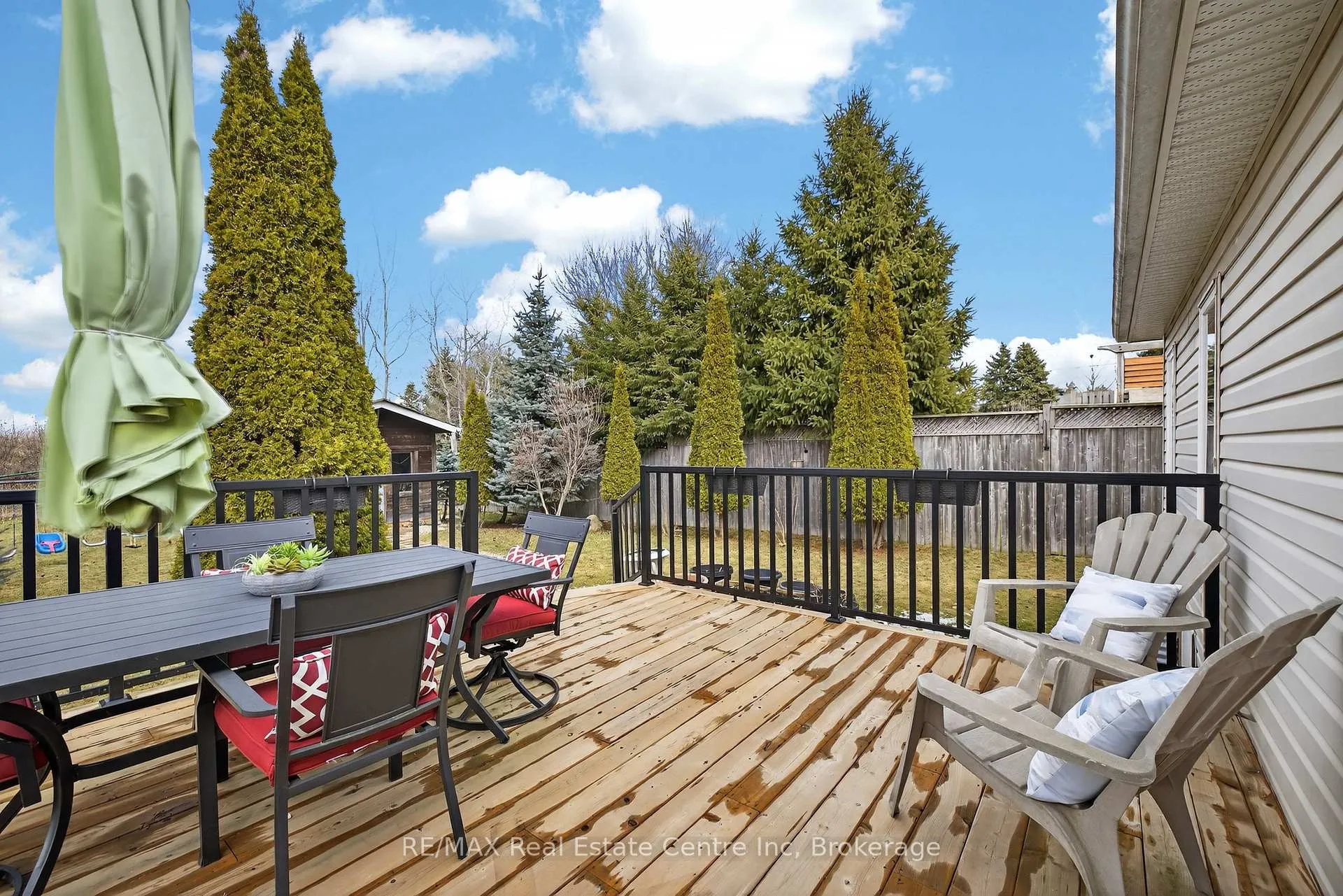 Photo 33 of 91 Flaherty Drive, Guelph, Willow West/Sugarbush/West Acres — HOMEH