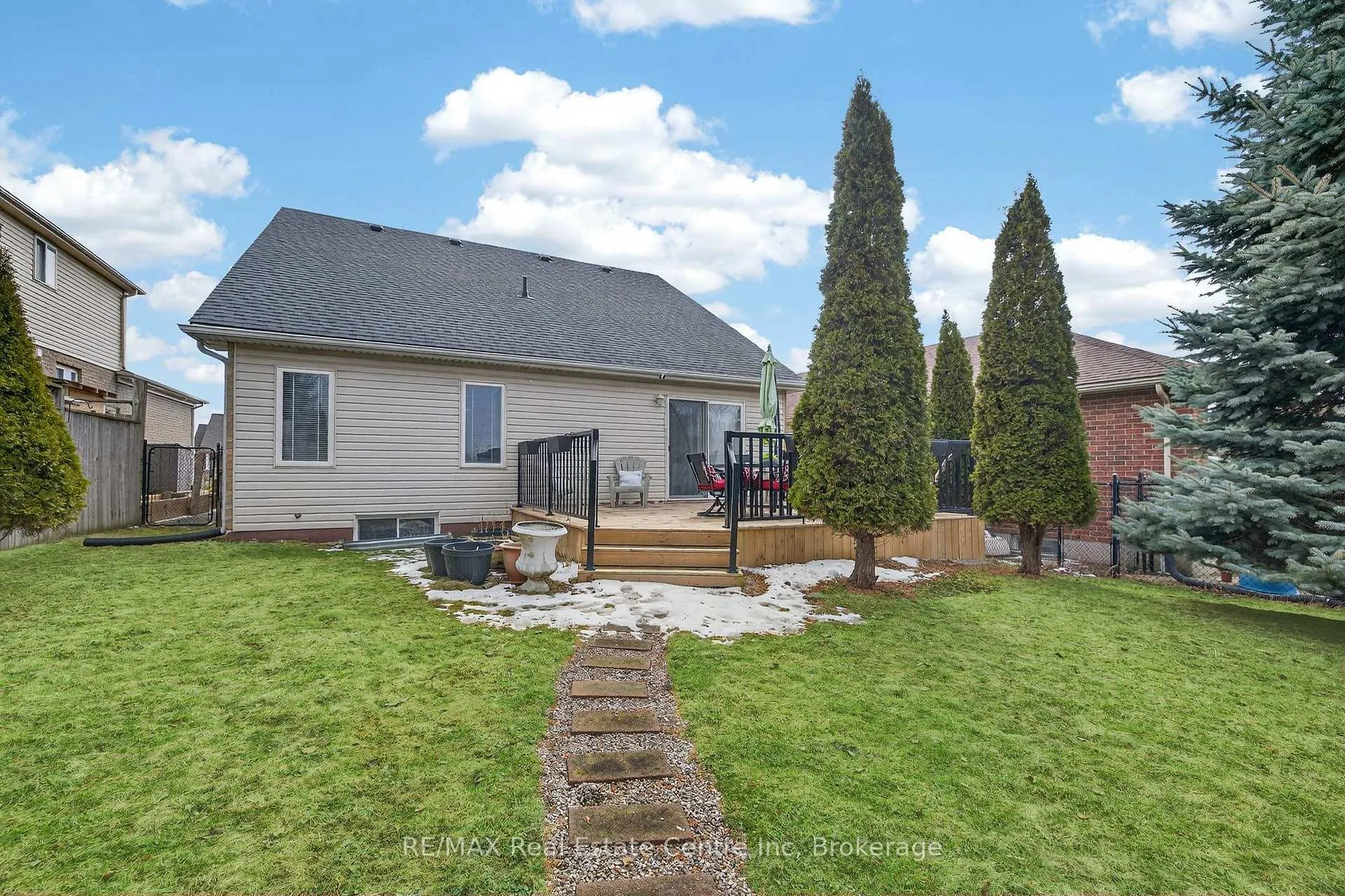 Photo 35 of 91 Flaherty Drive, Guelph, Willow West/Sugarbush/West Acres — HOMEH