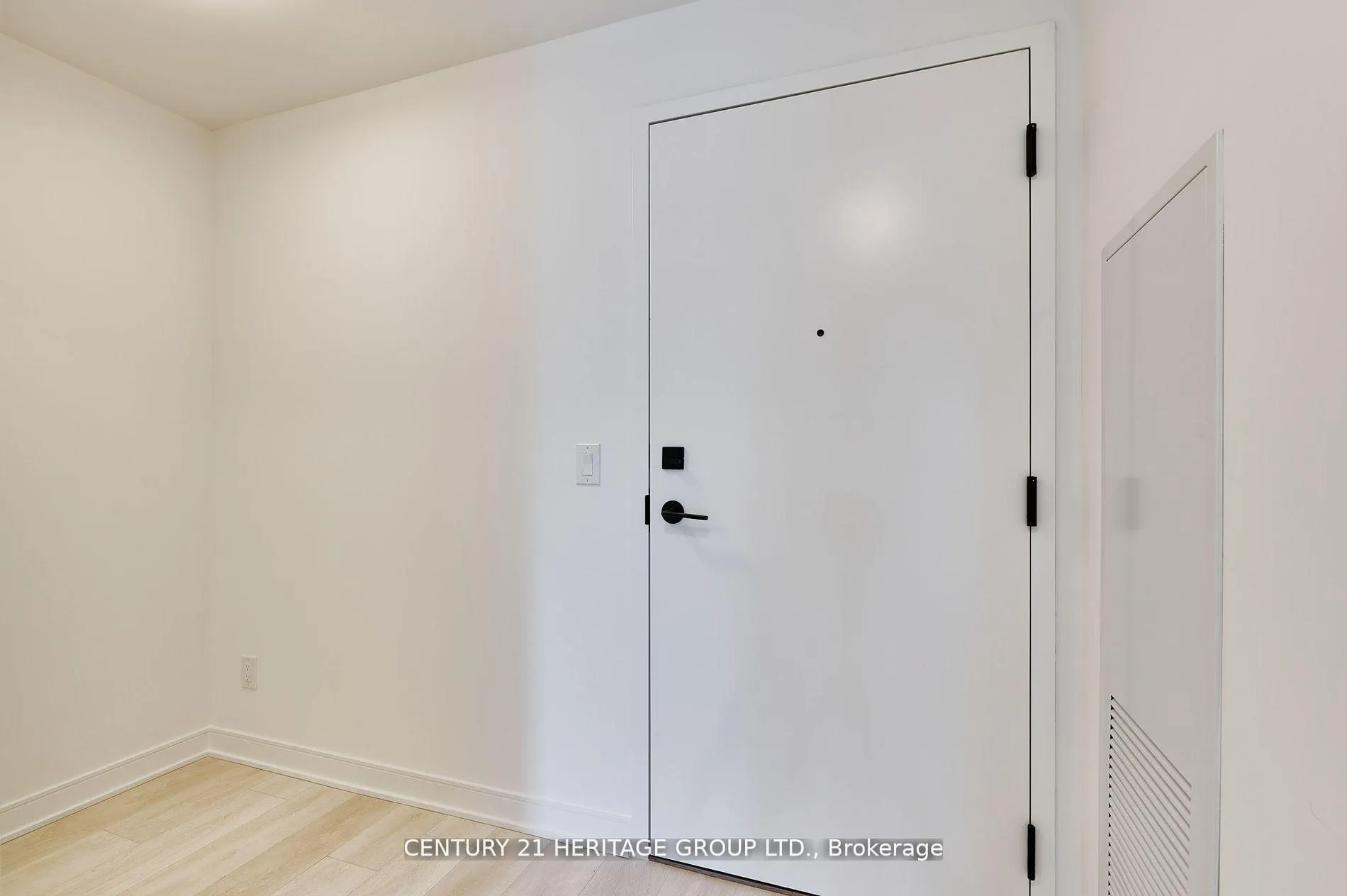 Photo 5 of Unit S560, 180 Mill Street, Toronto, Waterfront Communities — HOMEH