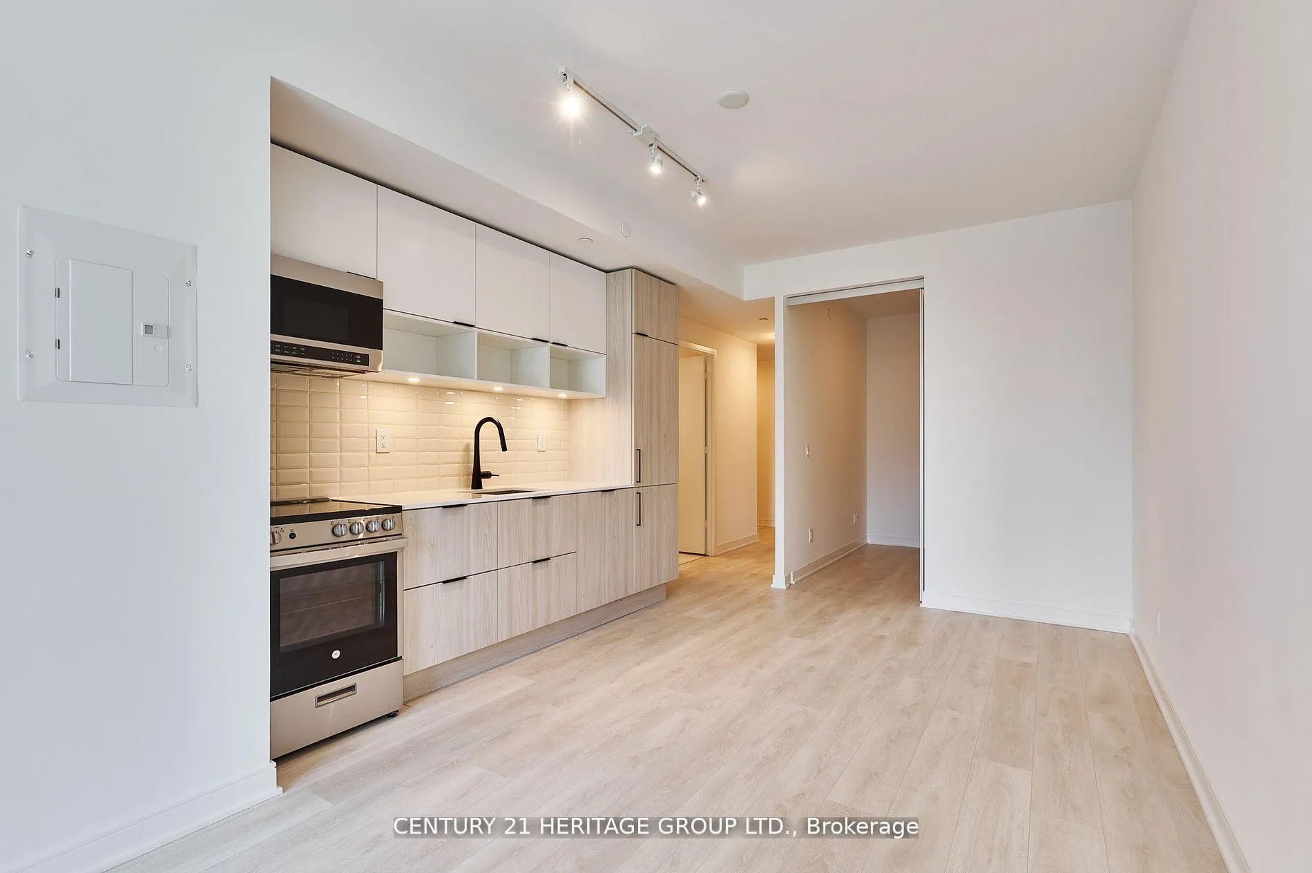 Photo 10 of Unit S560, 180 Mill Street, Toronto, Waterfront Communities — HOMEH