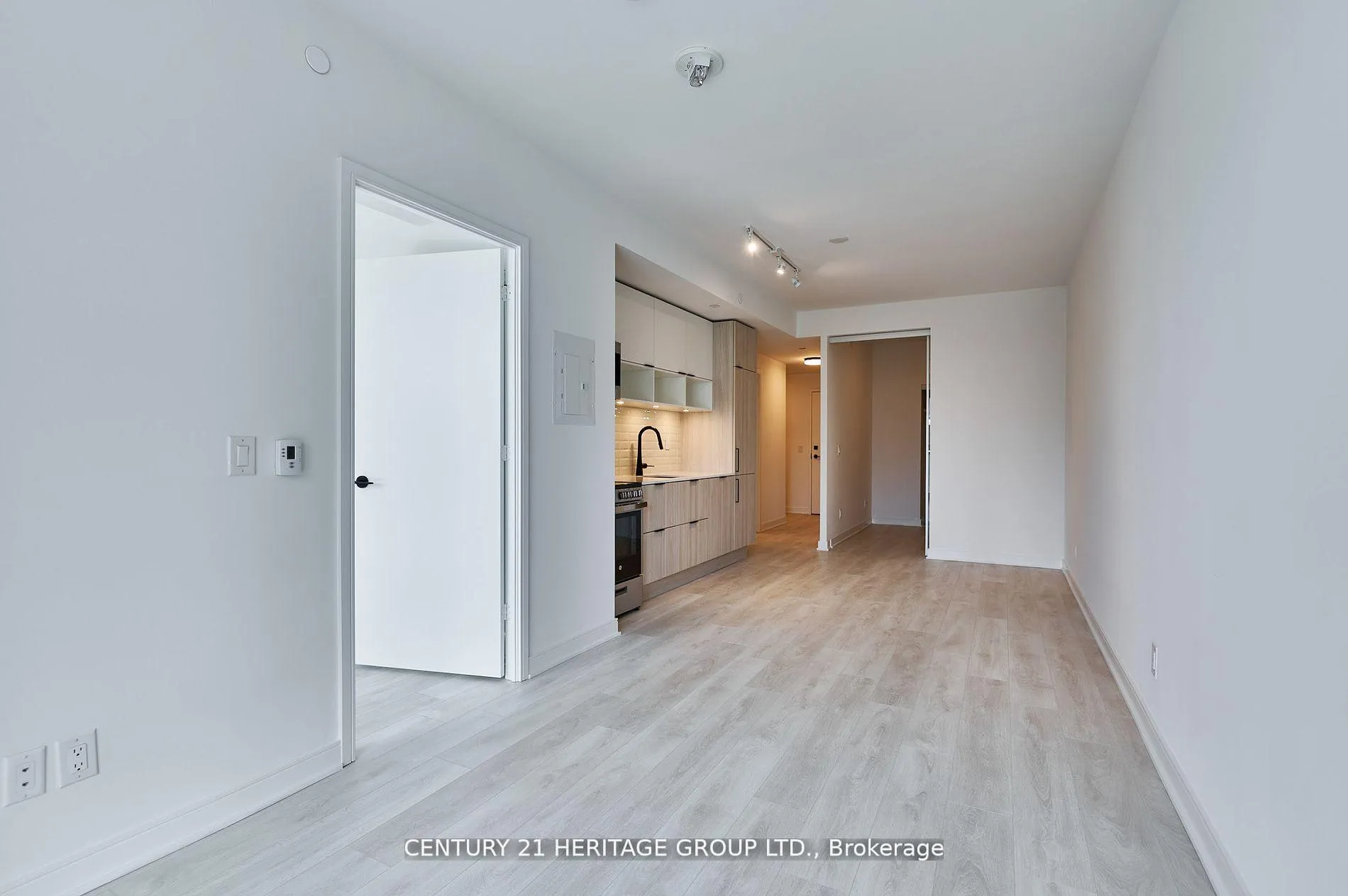 Photo 14 of Unit S560, 180 Mill Street, Toronto, Waterfront Communities — HOMEH