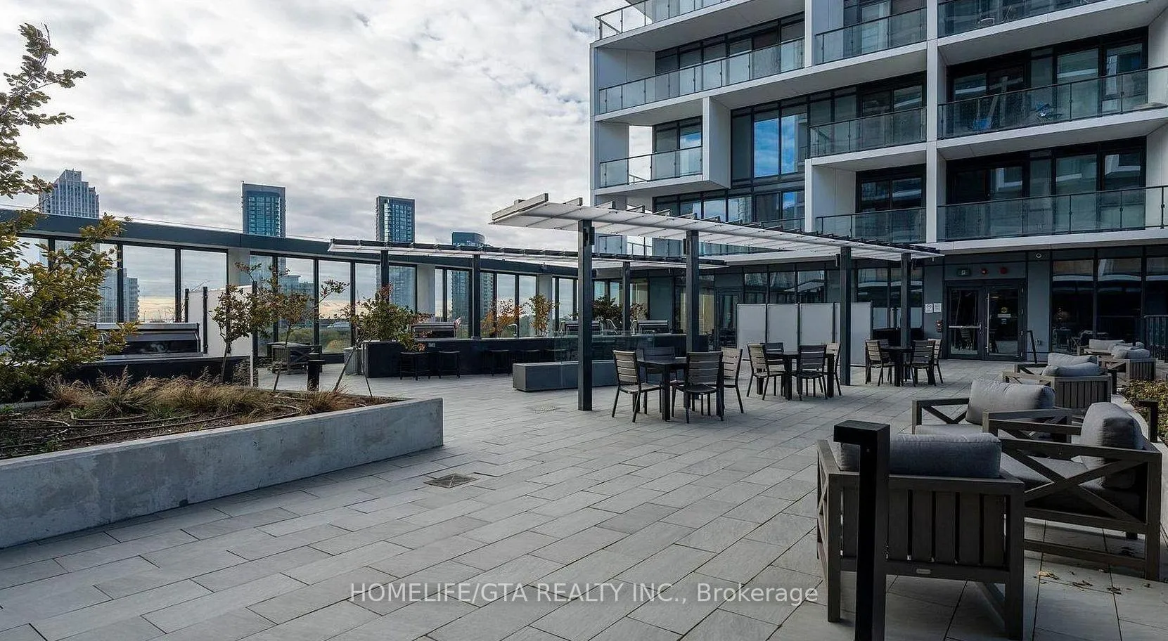 Photo 15 of Unit 1207, 9 Tecumseth Street, Toronto, Niagara — HOMEH