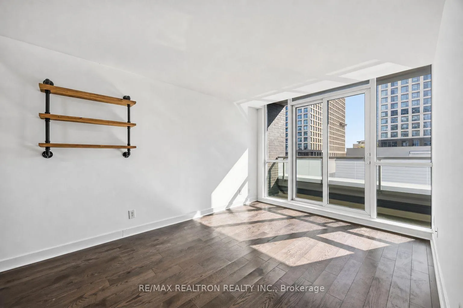 Photo 18 of Unit 623, 320 Richmond Street E, Toronto, Moss Park — HOMEH
