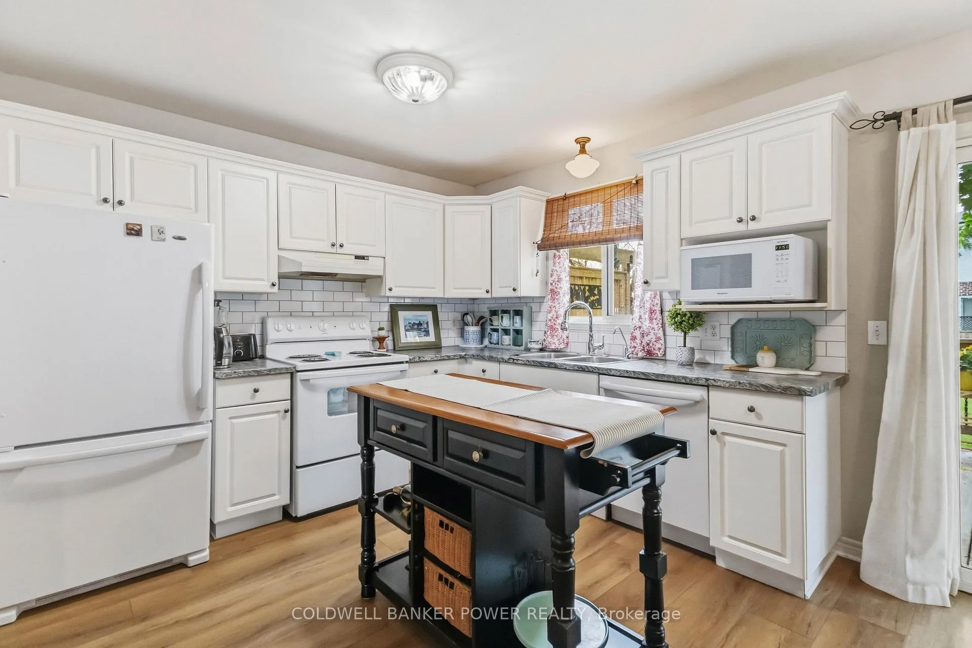 Photo 13 of 41549 Major Line, Southwold, Rural Southwold — HOMEH