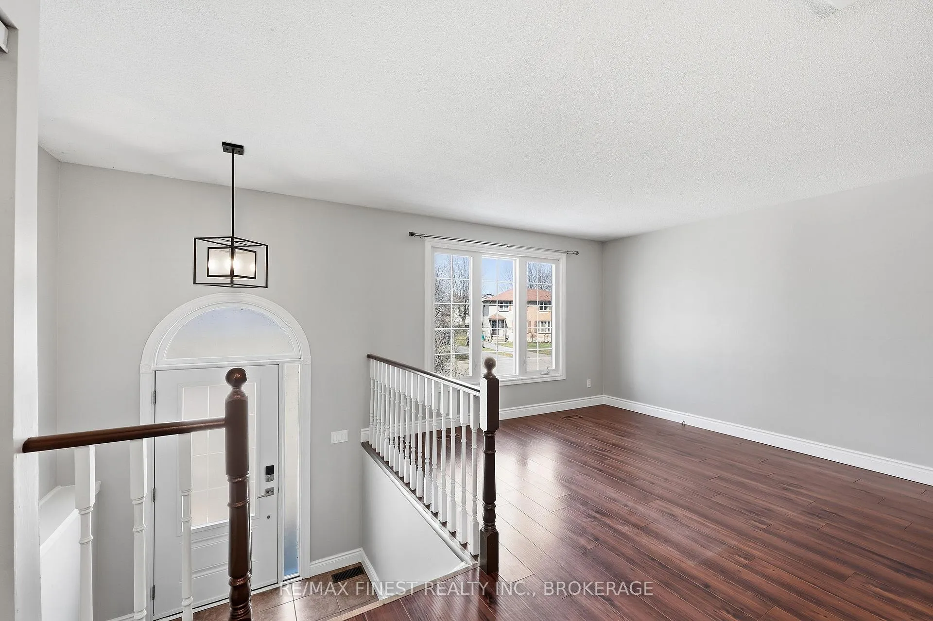 Photo 6 of 295 Owens Crescent, Kingston, East Gardiners Rd — HOMEH