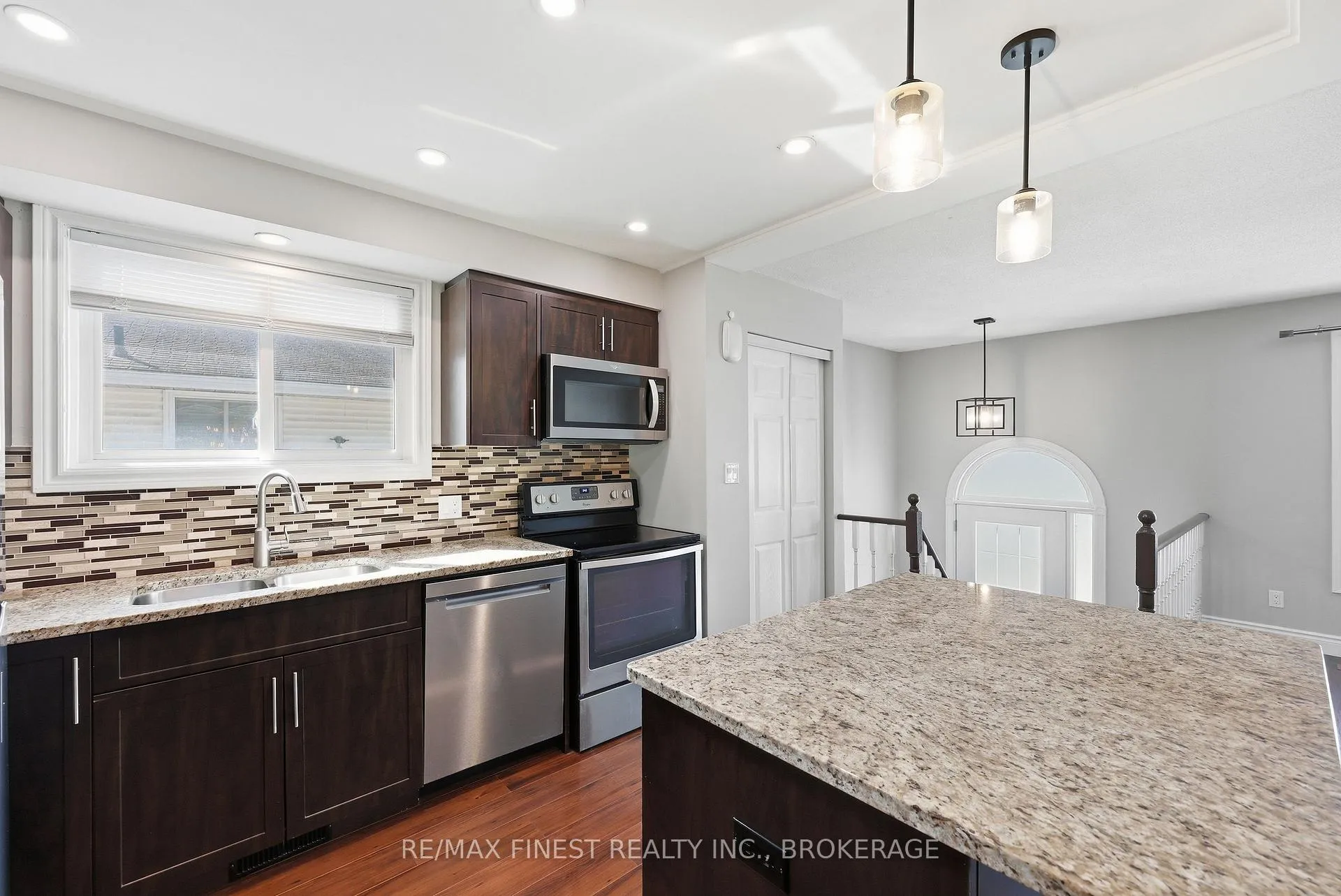 Photo 14 of 295 Owens Crescent, Kingston, East Gardiners Rd — HOMEH