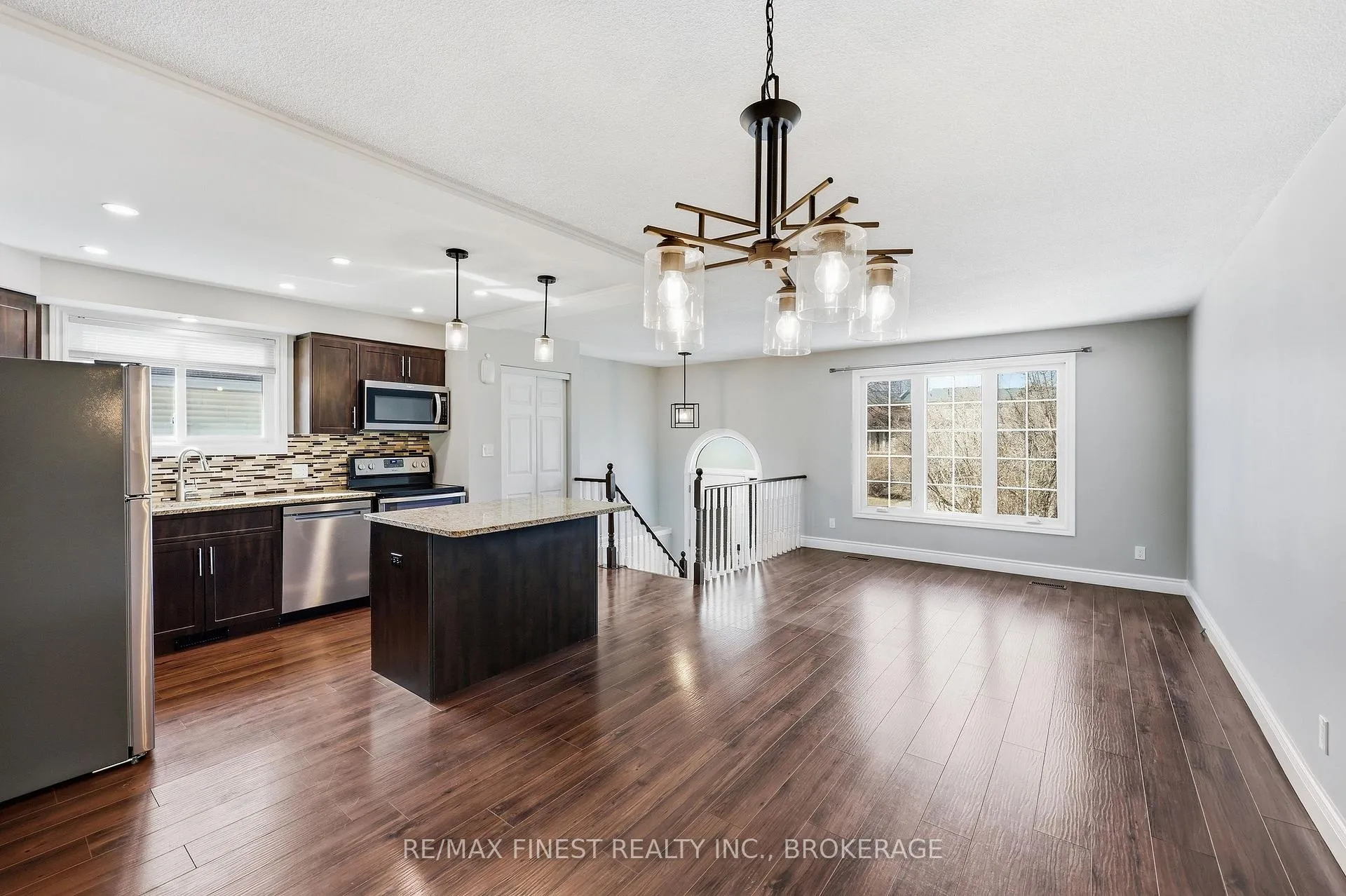 Photo 15 of 295 Owens Crescent, Kingston, East Gardiners Rd — HOMEH
