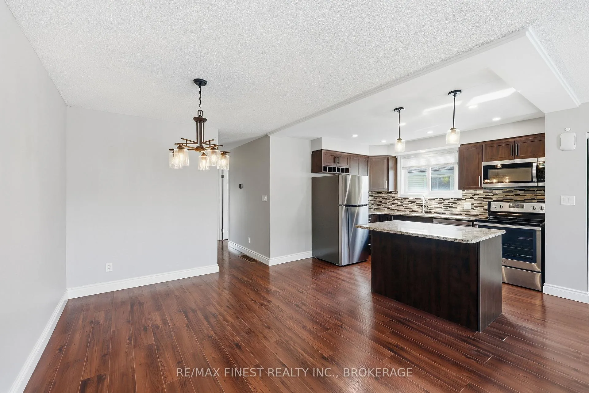 Photo 17 of 295 Owens Crescent, Kingston, East Gardiners Rd — HOMEH