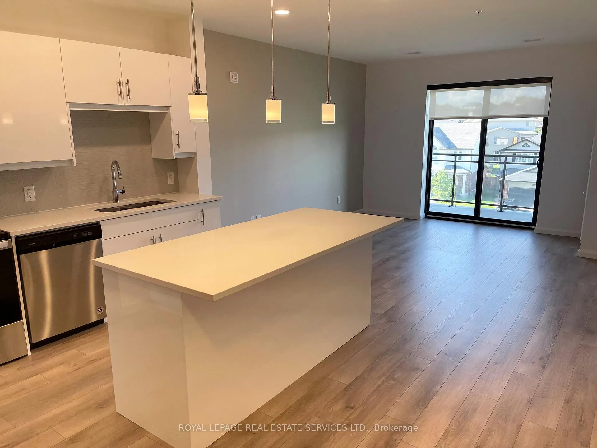 Photo 5 of Unit 406, 144 Watson Road N, Guelph, Grange Road — HOMEH