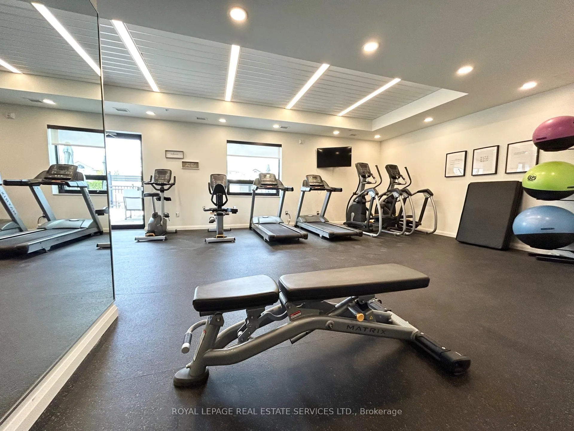 Photo 12 of Unit 406, 144 Watson Road N, Guelph, Grange Road — HOMEH