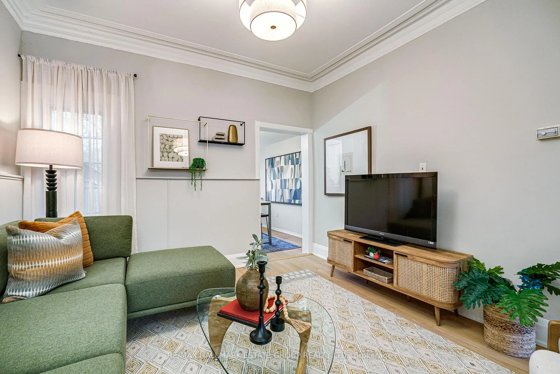 Photo 8 of 14 Austin Avenue, Toronto, South Riverdale — HOMEH
