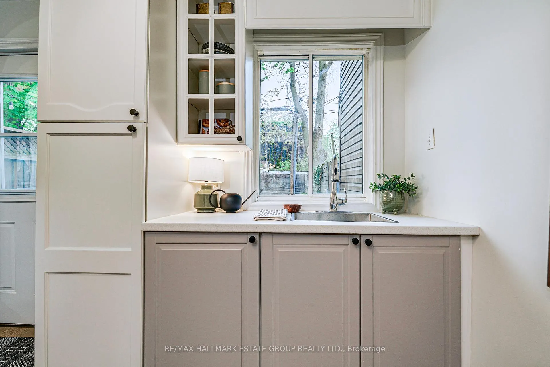 Photo 14 of 14 Austin Avenue, Toronto, South Riverdale — HOMEH