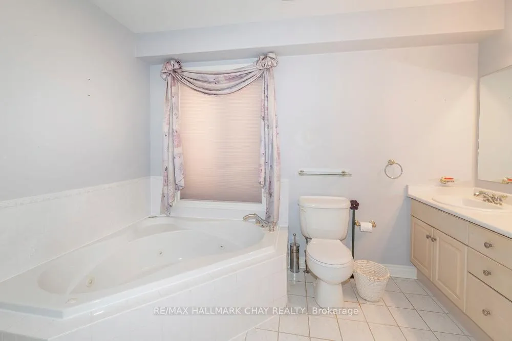 Photo 16 of 65 Sunset Boulevard, New Tecumseth, Rural New Tecumseth — HOMEH