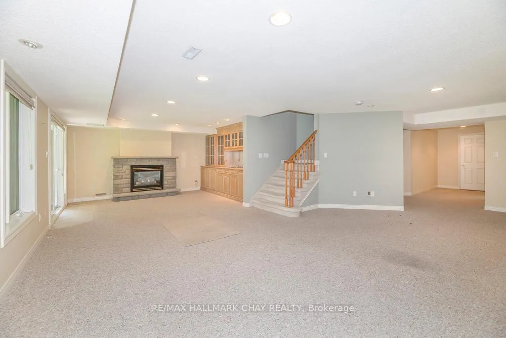 Photo 25 of 65 Sunset Boulevard, New Tecumseth, Rural New Tecumseth — HOMEH