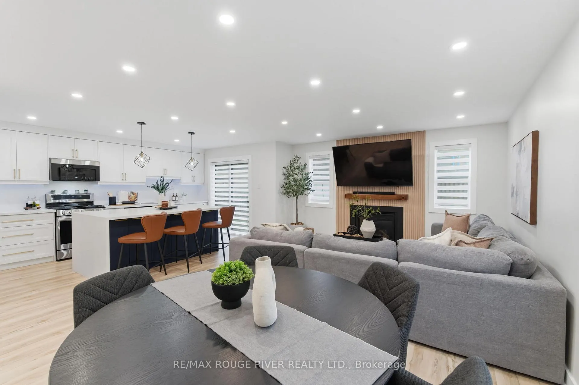 Photo 6 of 15 Virginia Drive, Whitby, Pringle Creek — HOMEH