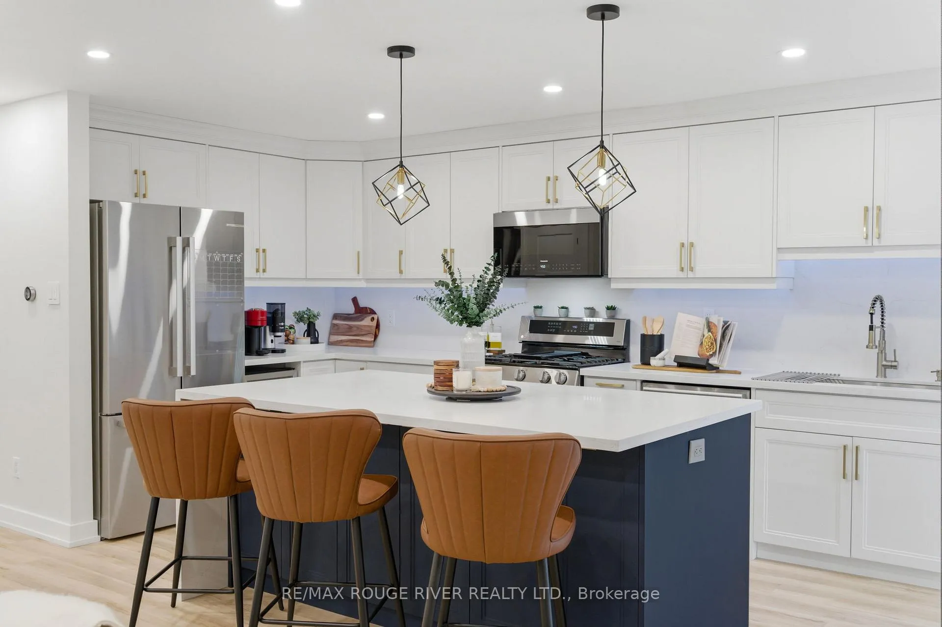 Photo 12 of 15 Virginia Drive, Whitby, Pringle Creek — HOMEH