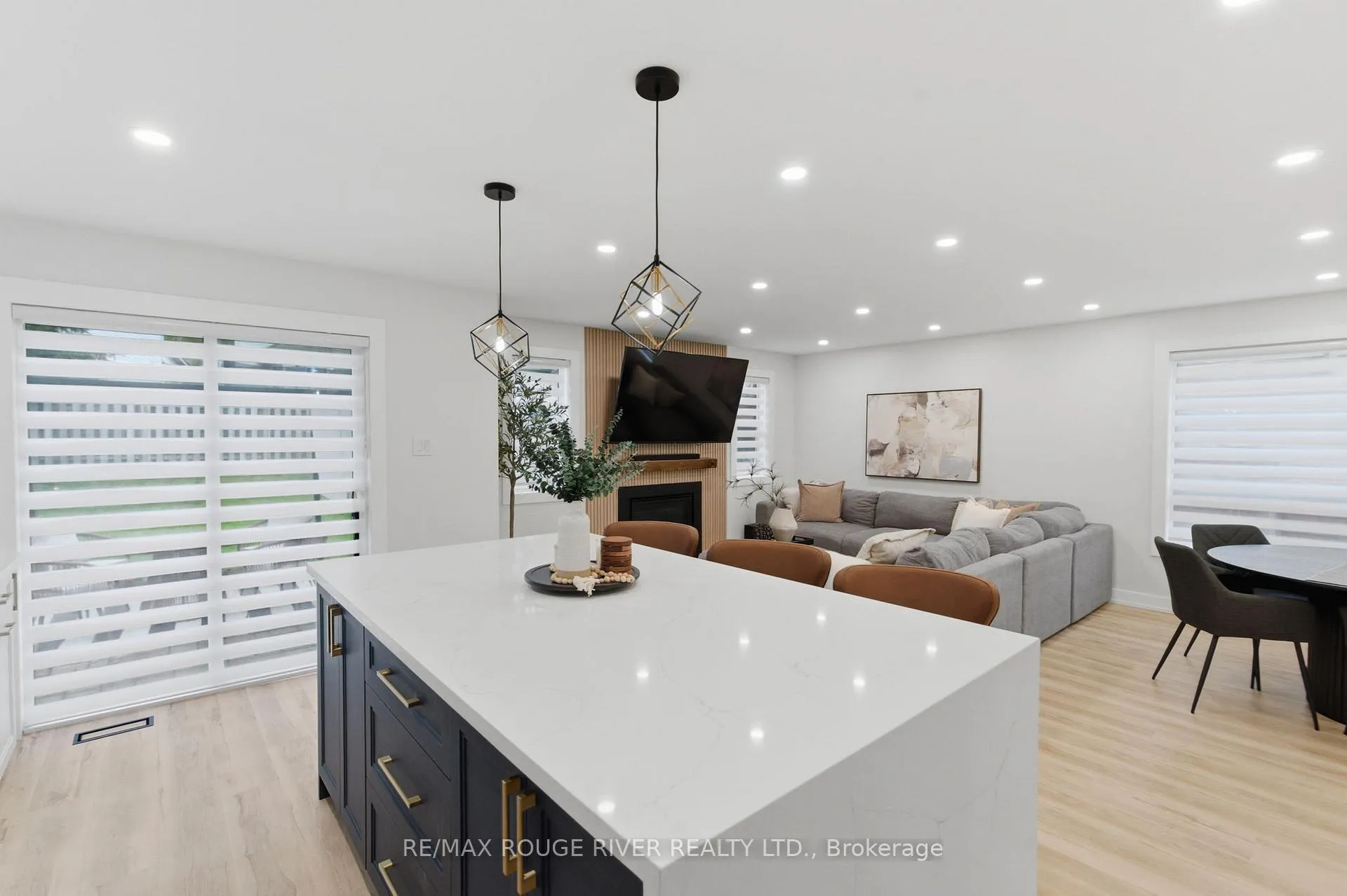 Photo 16 of 15 Virginia Drive, Whitby, Pringle Creek — HOMEH