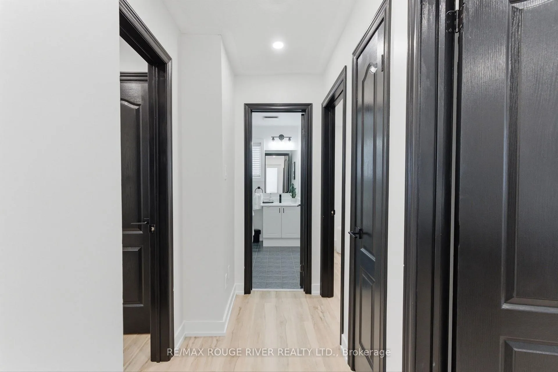 Photo 22 of 15 Virginia Drive, Whitby, Pringle Creek — HOMEH