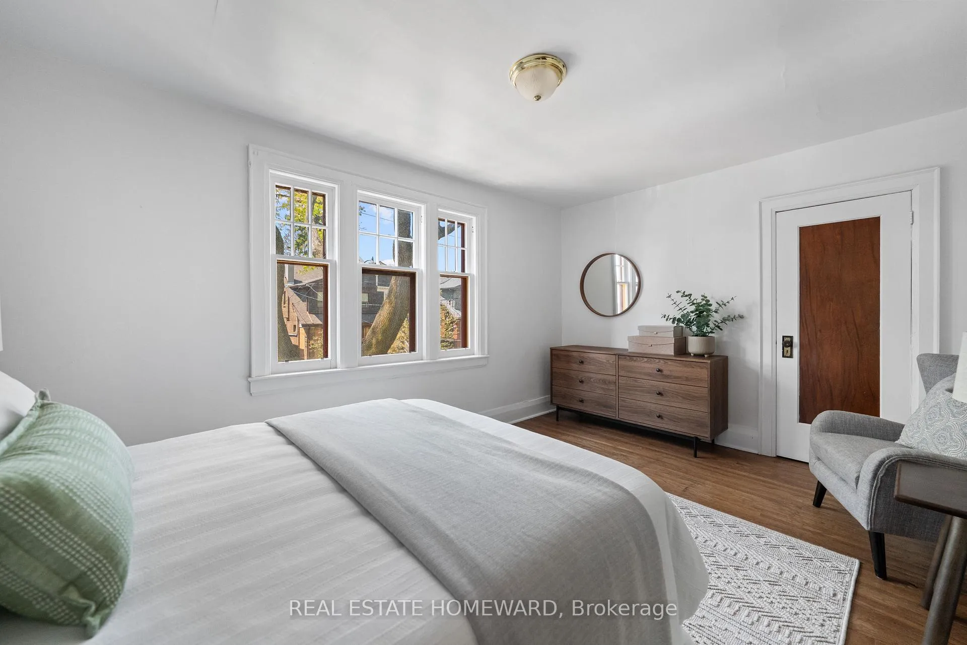 Photo 18 of 89 Scarboro Beach Boulevard, Toronto, The Beaches — HOMEH