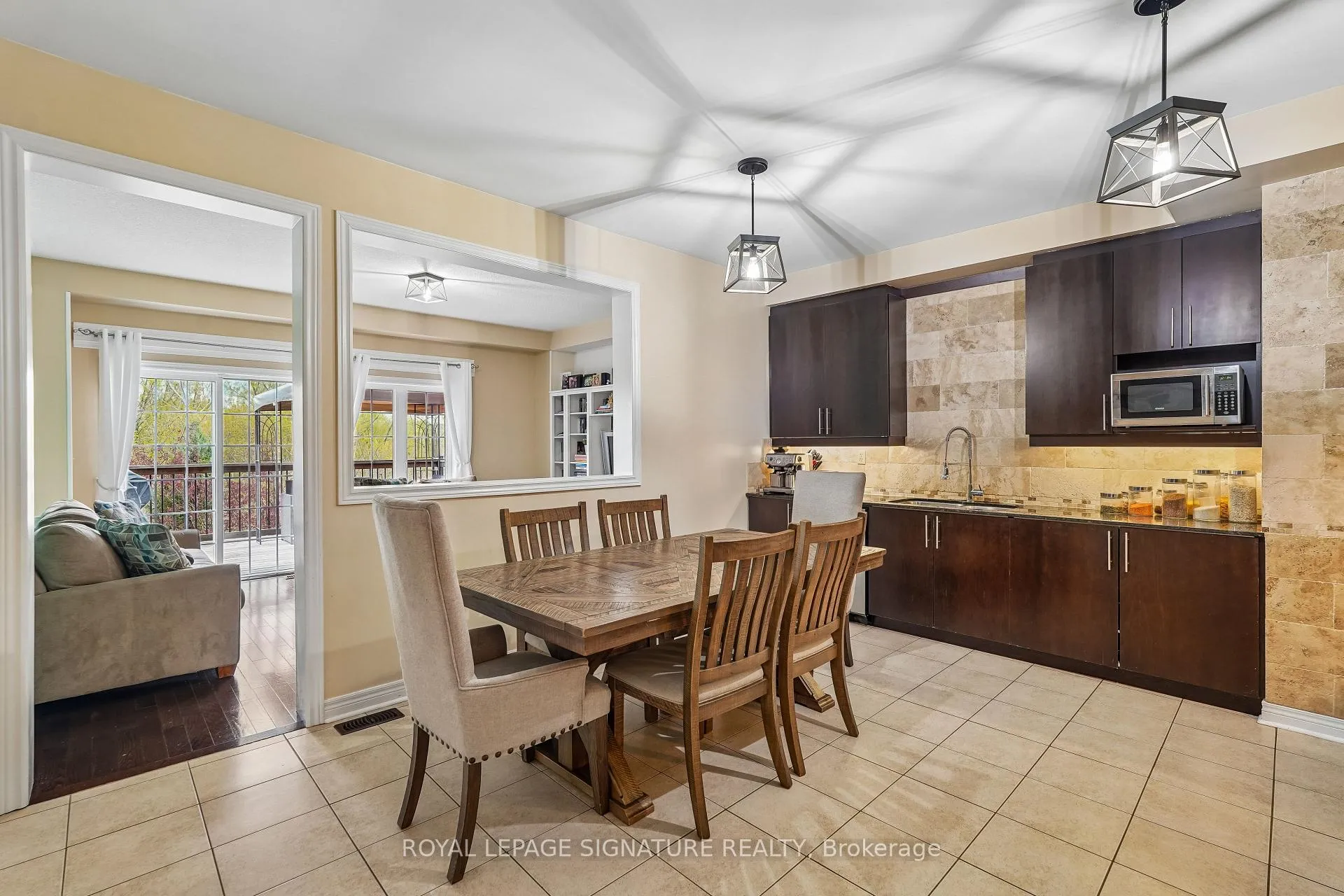 Photo 11 of 9740 McLaughlin Road N, Brampton, Fletcher's Creek Village — HOMEH