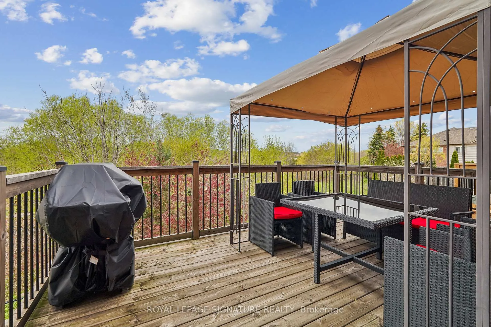 Photo 17 of 9740 McLaughlin Road N, Brampton, Fletcher's Creek Village — HOMEH