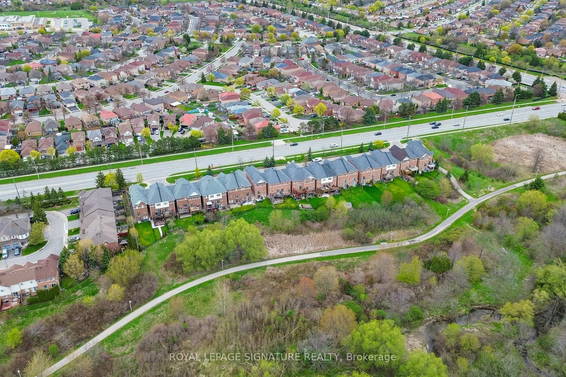 Photo 39 of 9740 McLaughlin Road N, Brampton, Fletcher's Creek Village — HOMEH