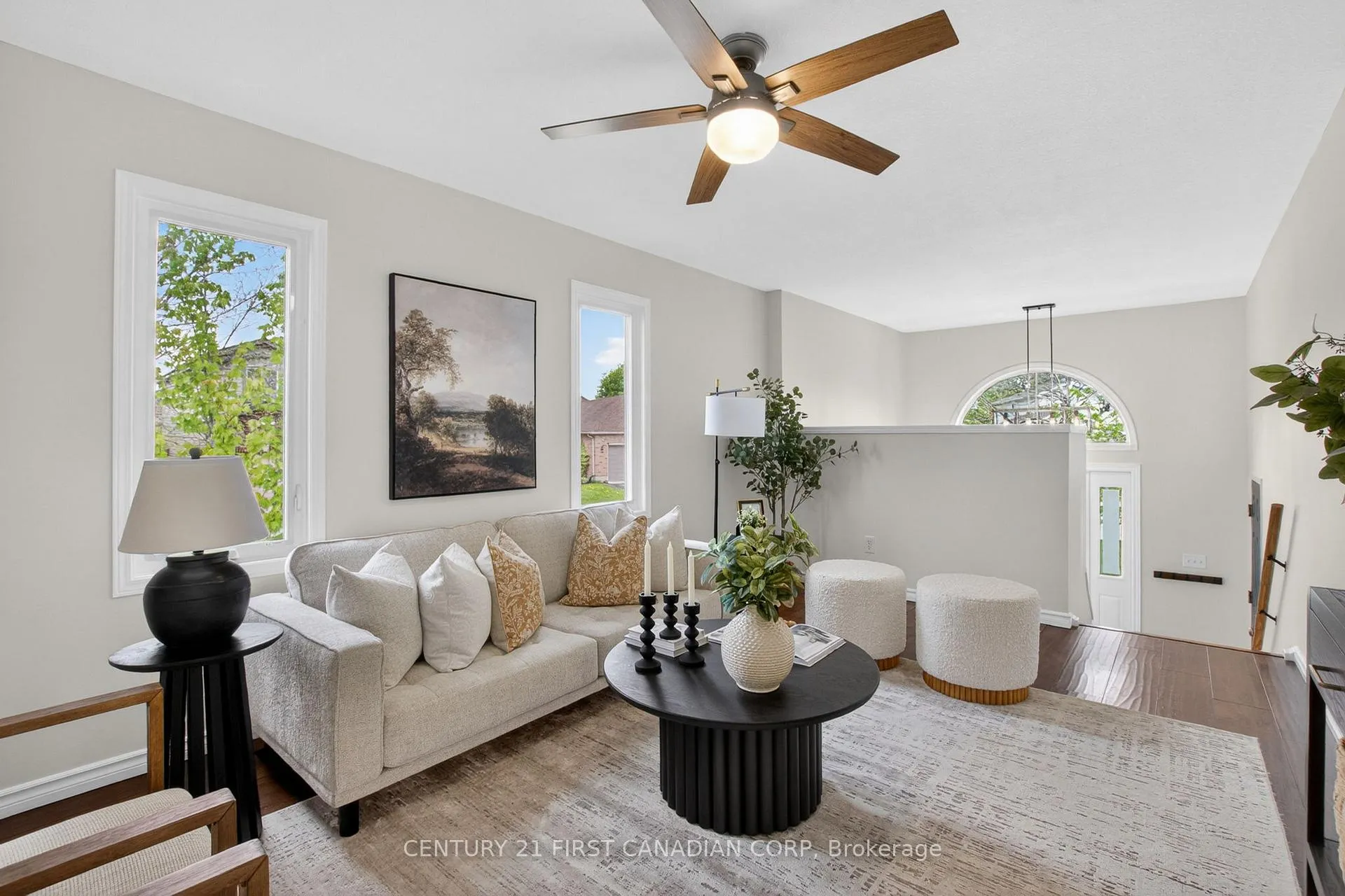 Photo 6 of 1379 Aspenridge Crescent, London, East A — HOMEH