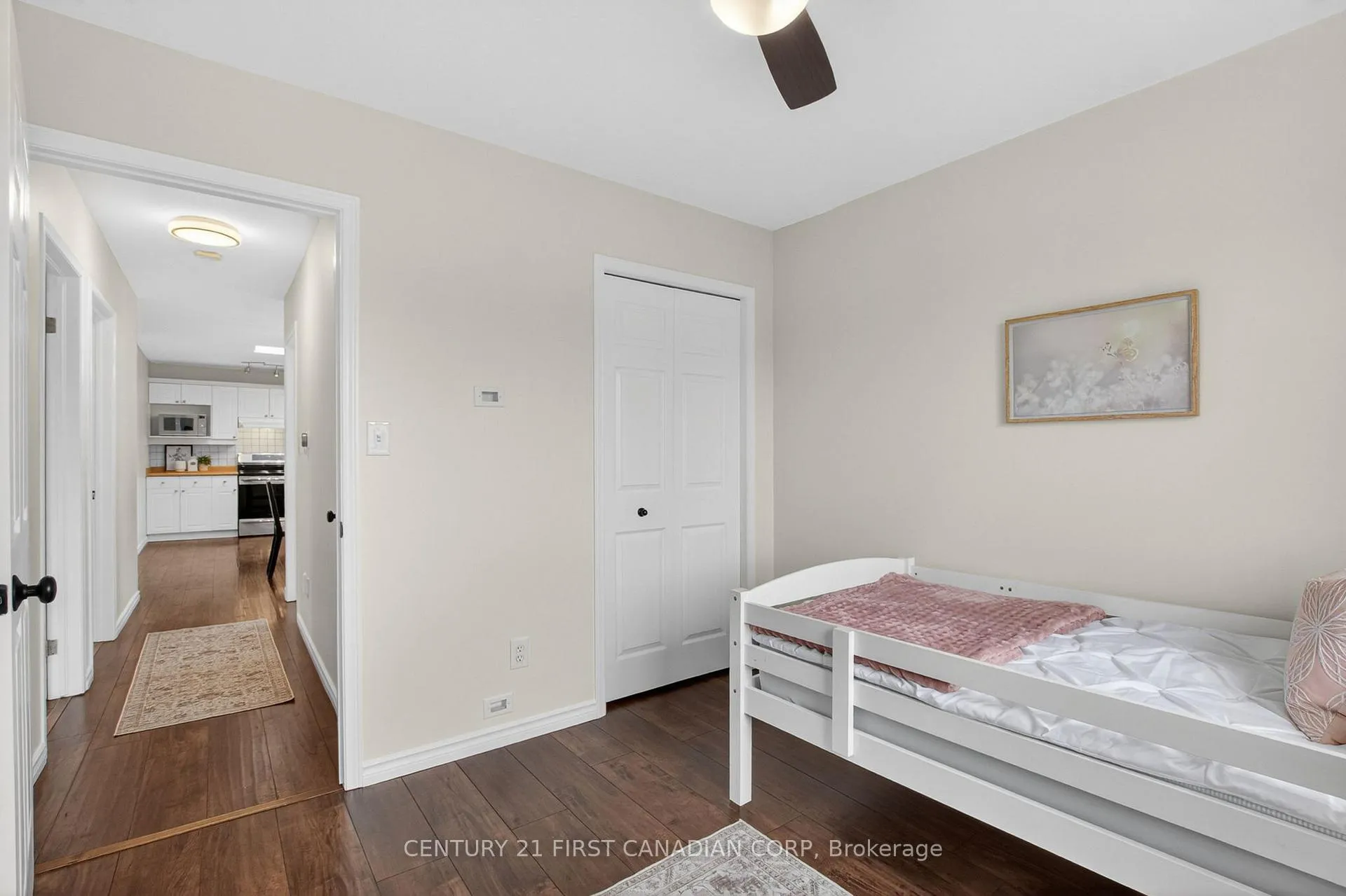 Photo 19 of 1379 Aspenridge Crescent, London, East A — HOMEH