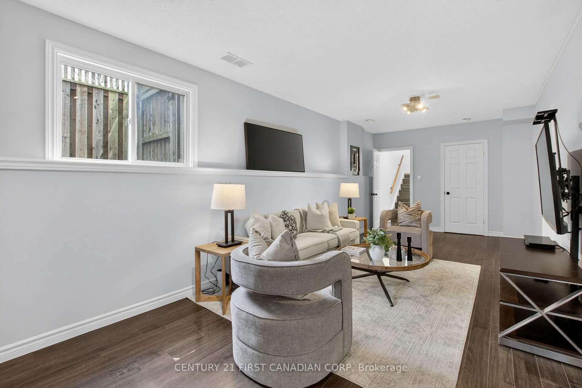 Photo 22 of 1379 Aspenridge Crescent, London, East A — HOMEH